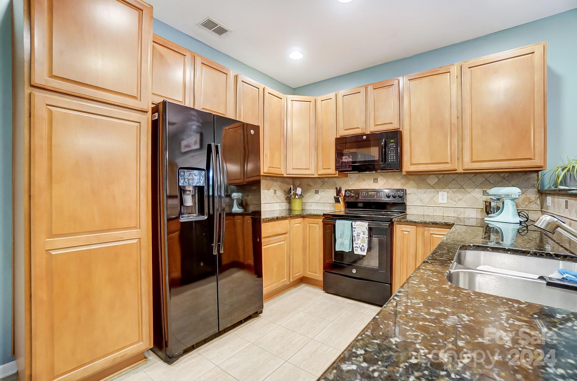9209 Duckhorn Drive