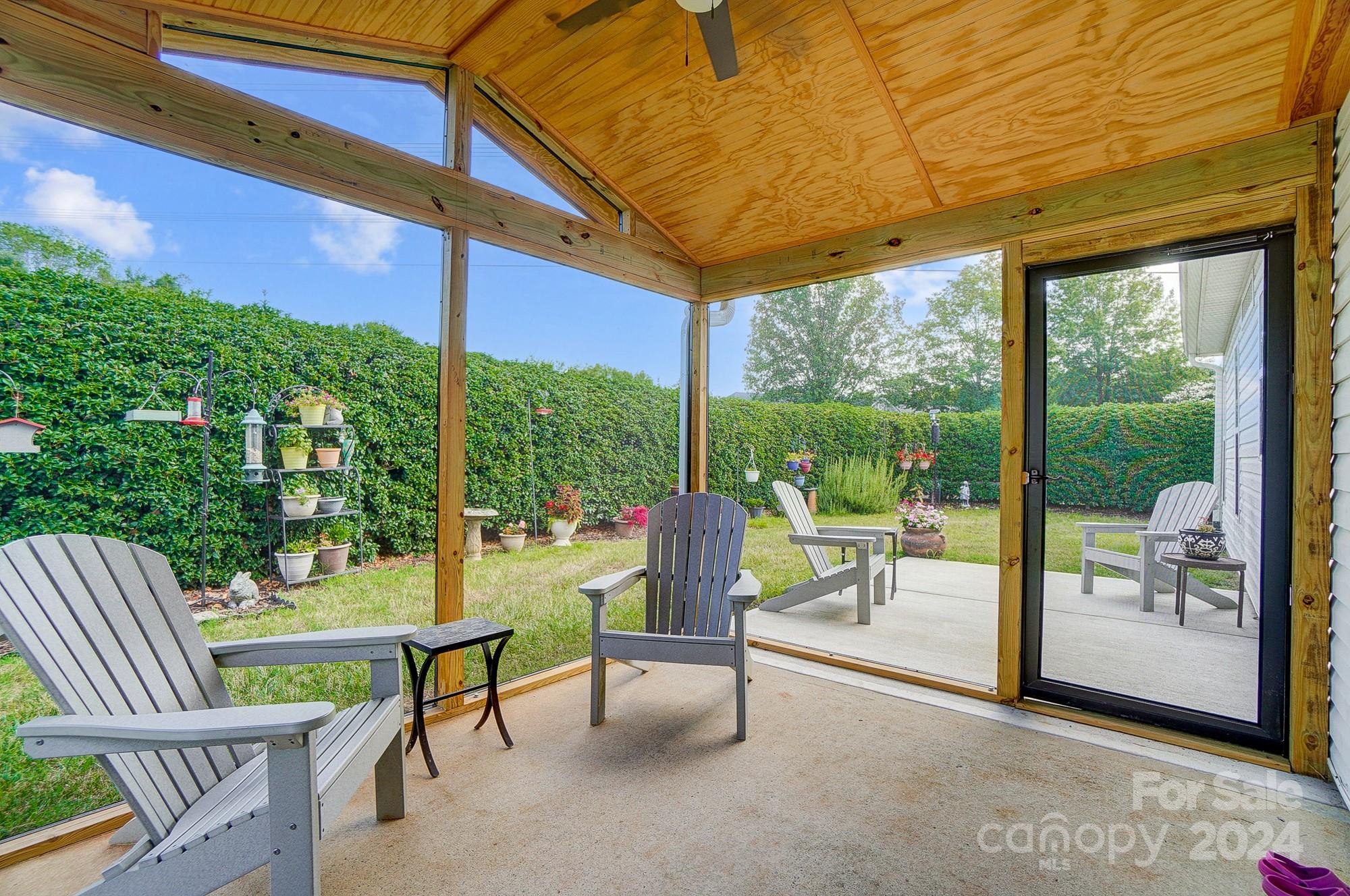 9209 Duckhorn Drive