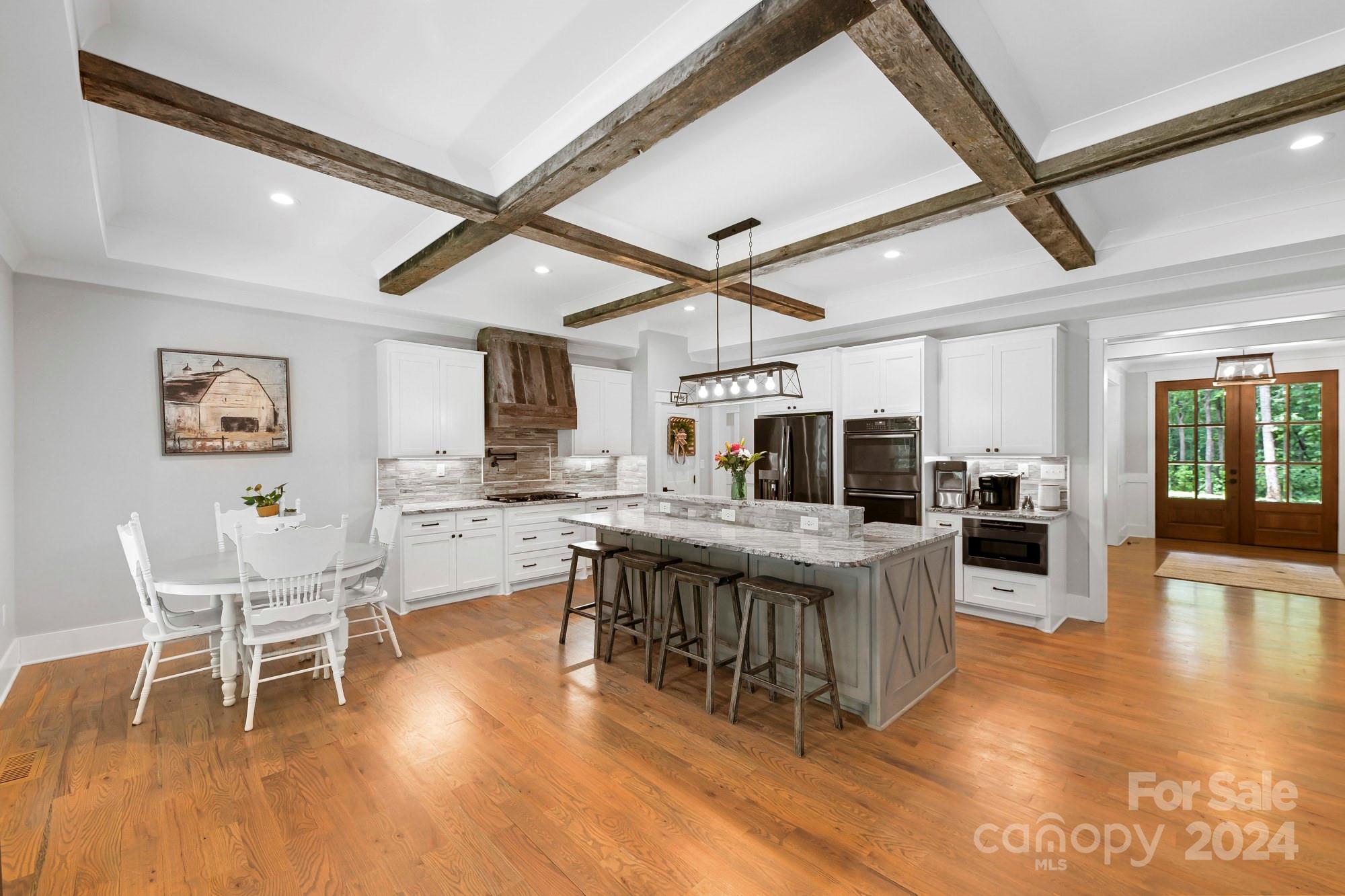 2710 Lee Lawing Road Unit: 12