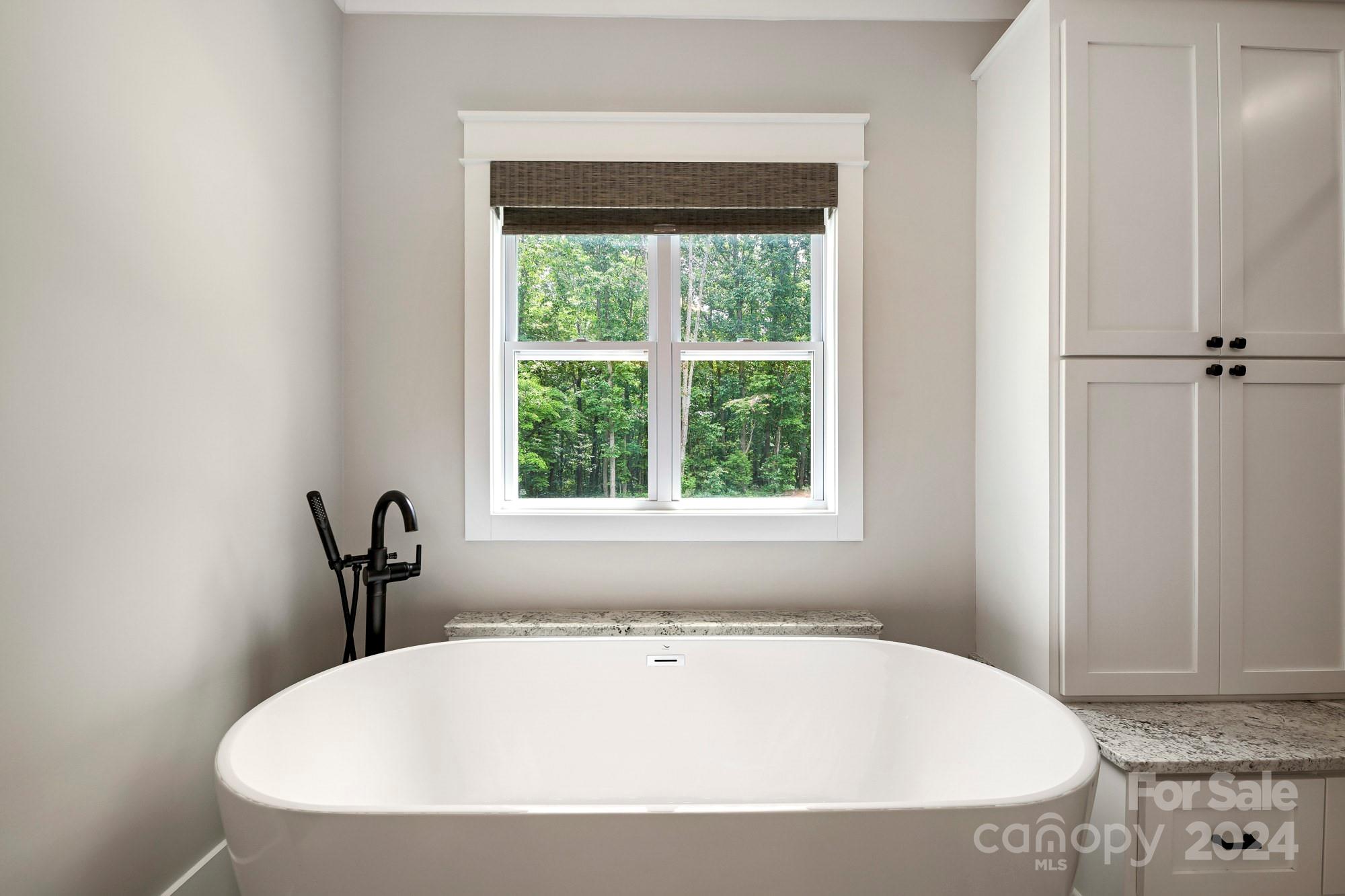 2710 Lee Lawing Road Unit: 12