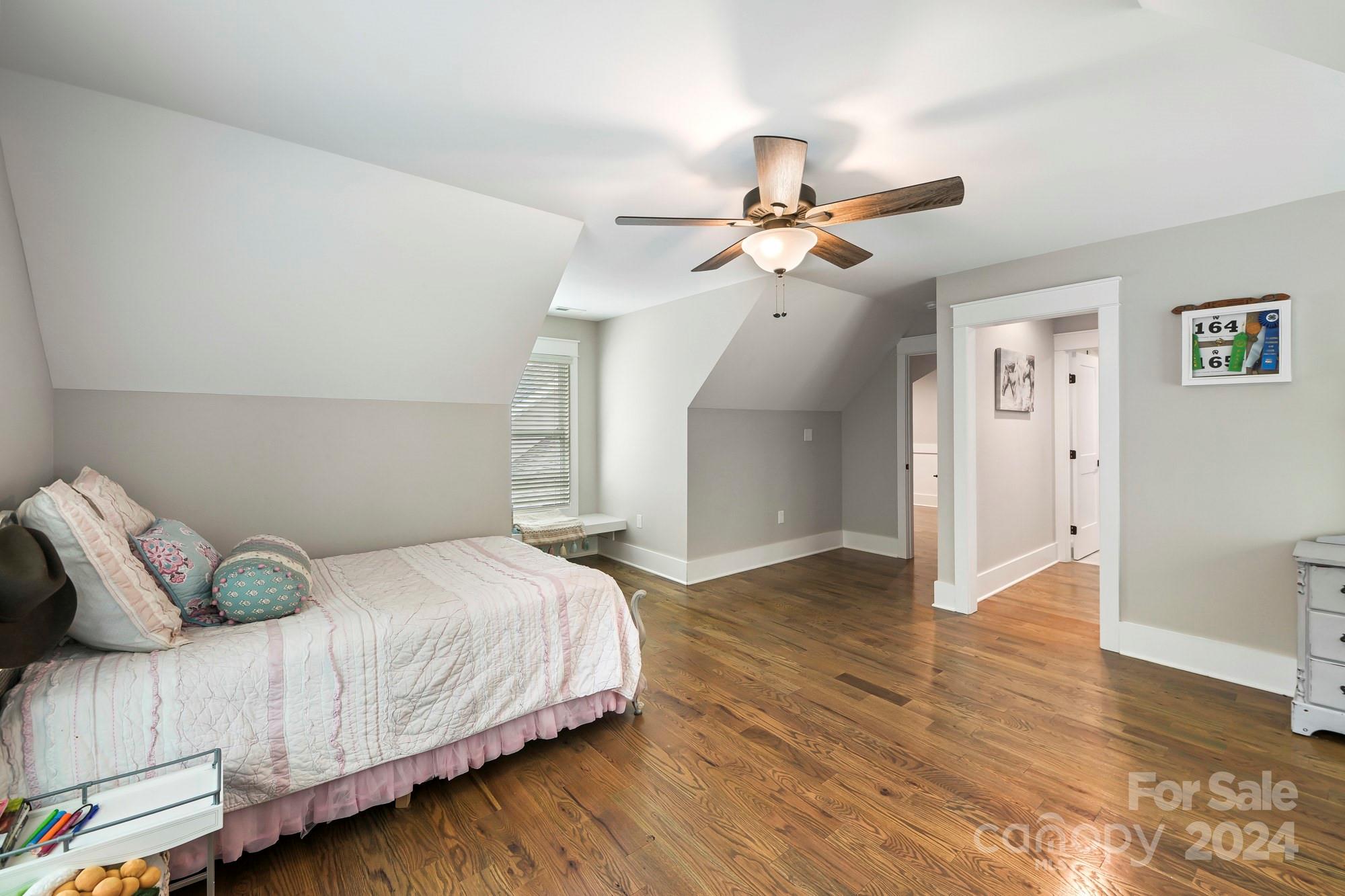 2710 Lee Lawing Road Unit: 12