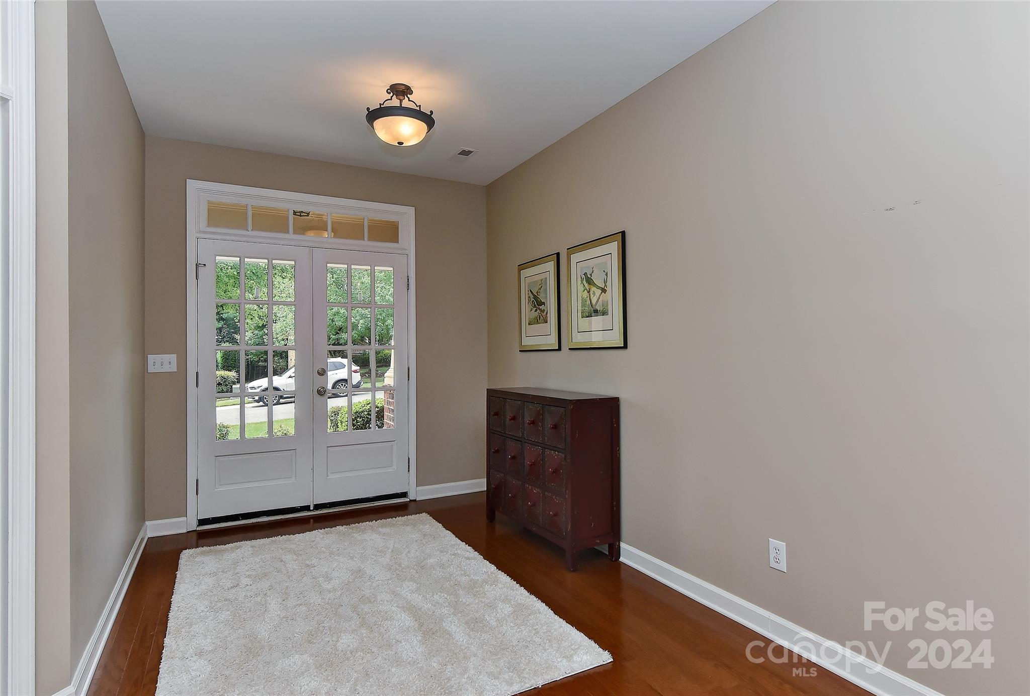 1027 Elsmore Drive