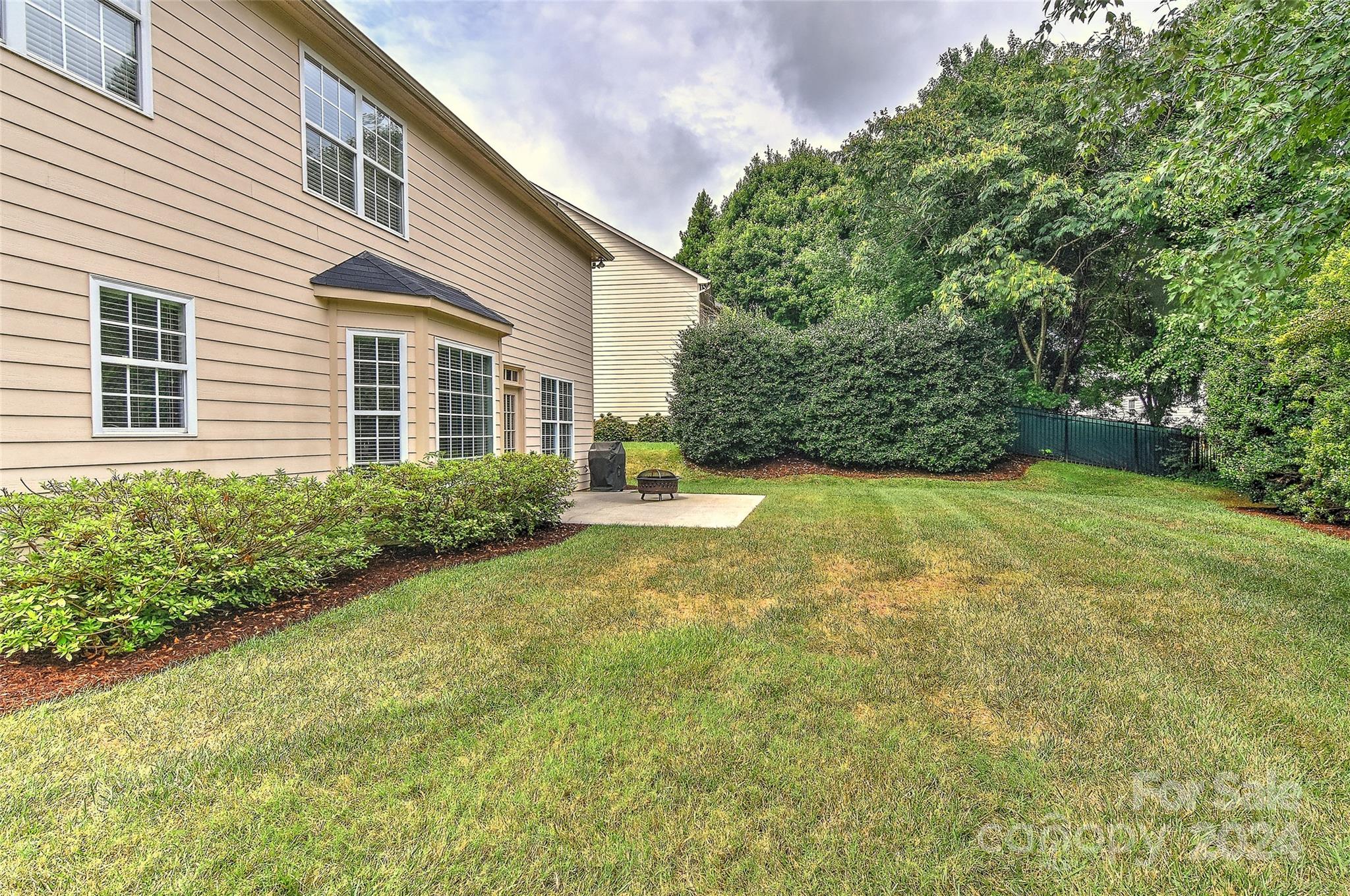 1027 Elsmore Drive
