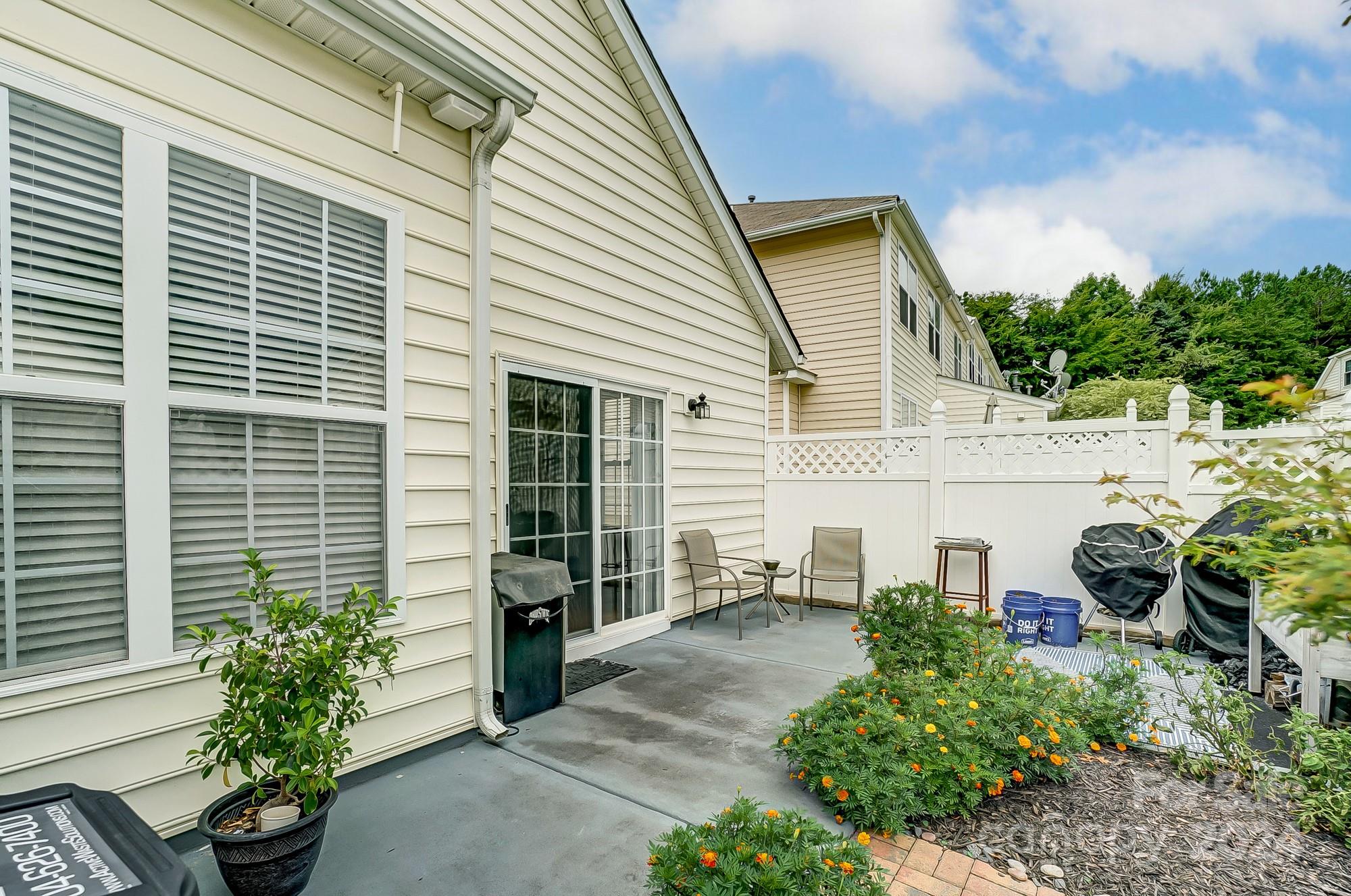 520 Bent Leaf Court Unit: 8