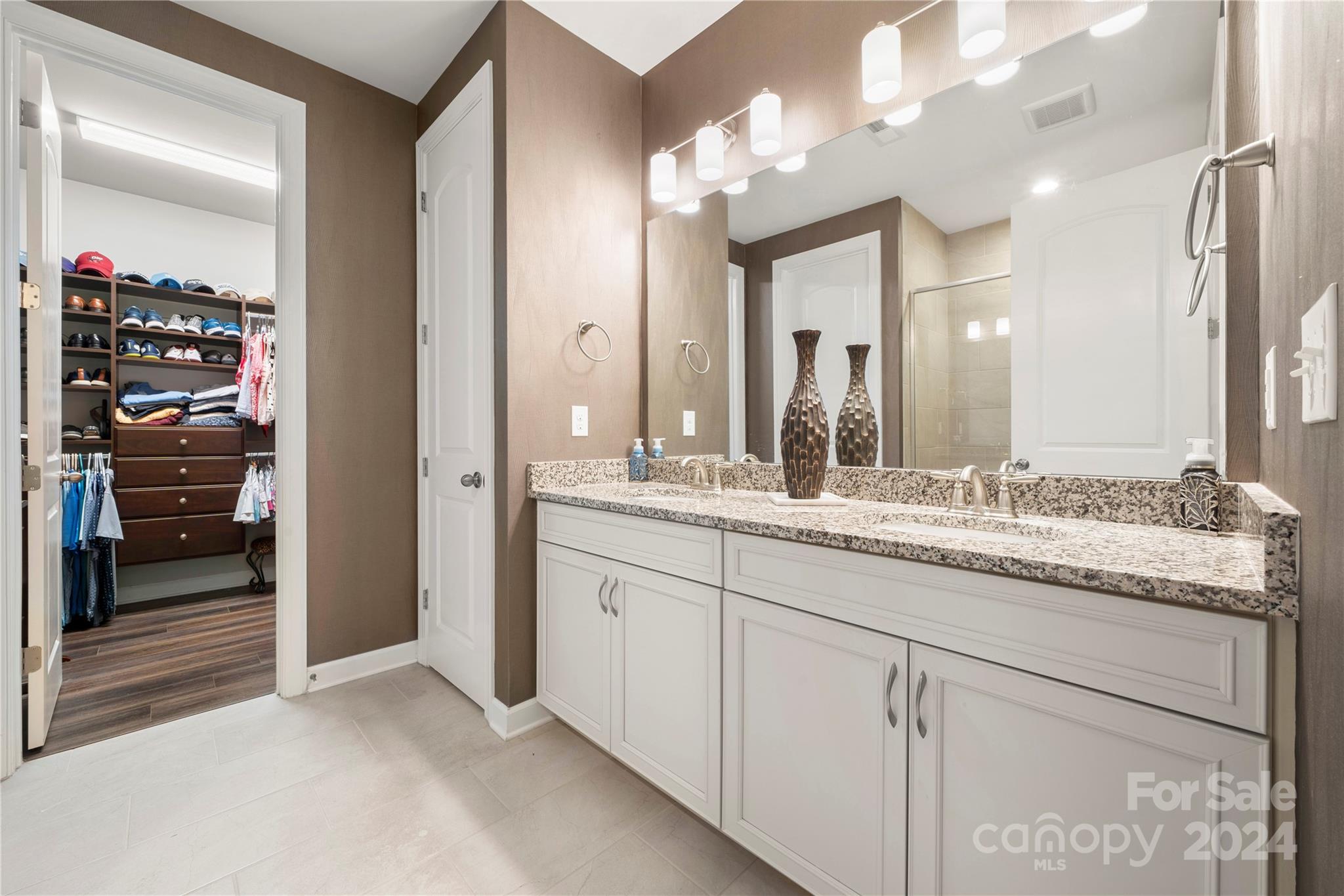 4926 Norman Park Place