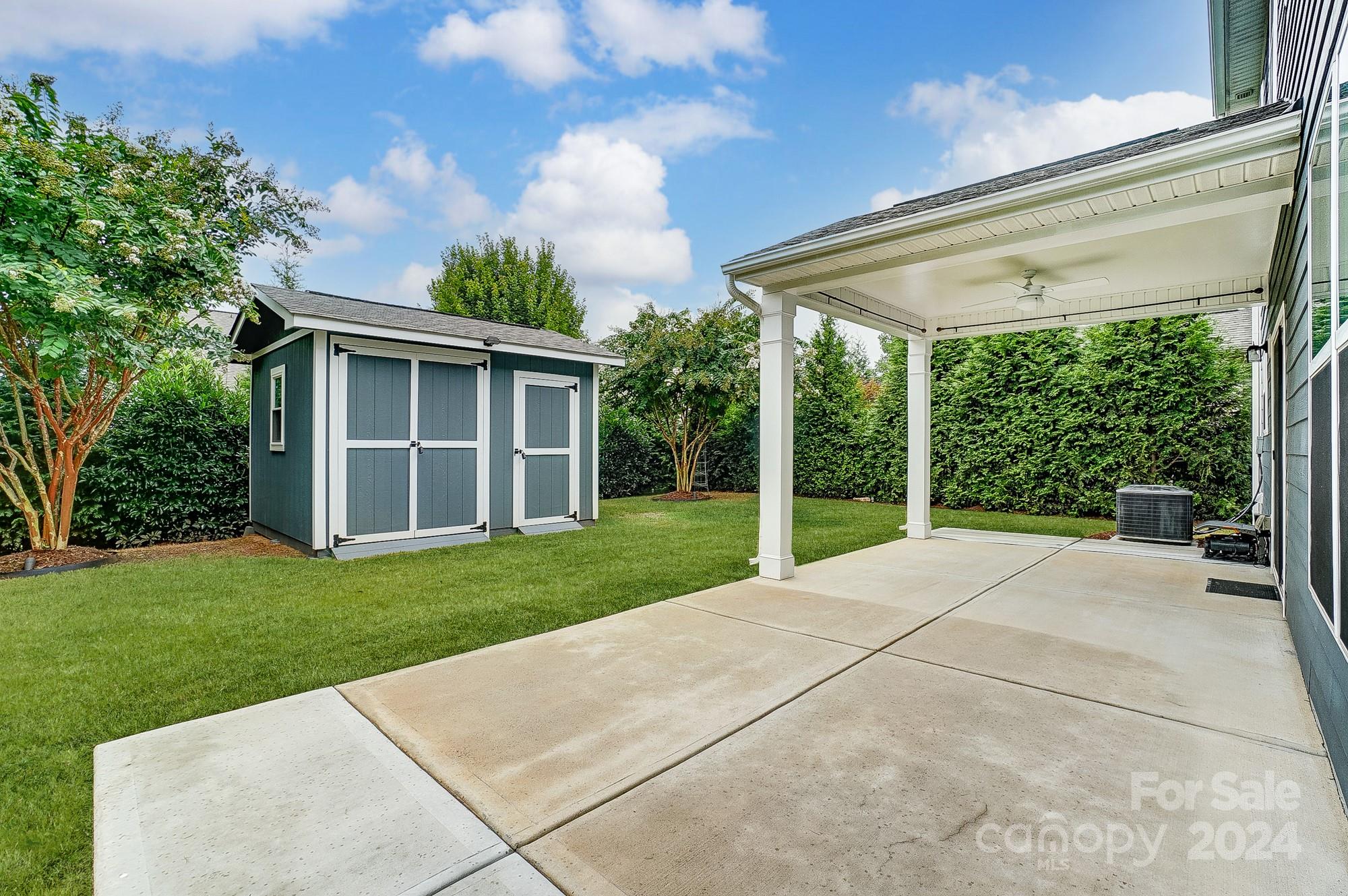 5017 Fenwick Court