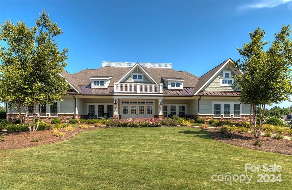 5017 Fenwick Court