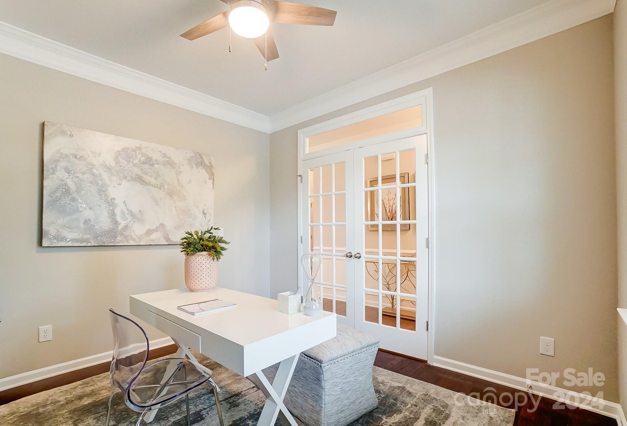 5017 Fenwick Court