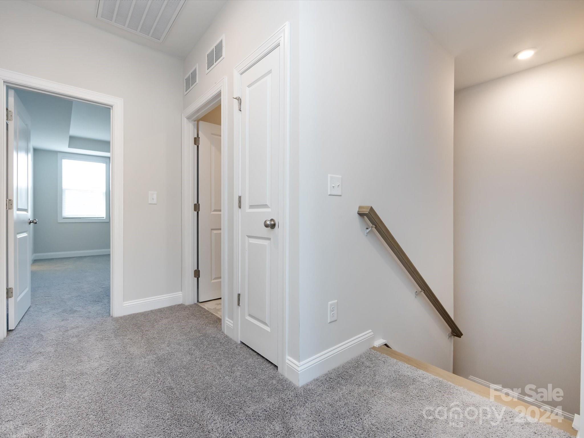 2642 Roseglen Lane