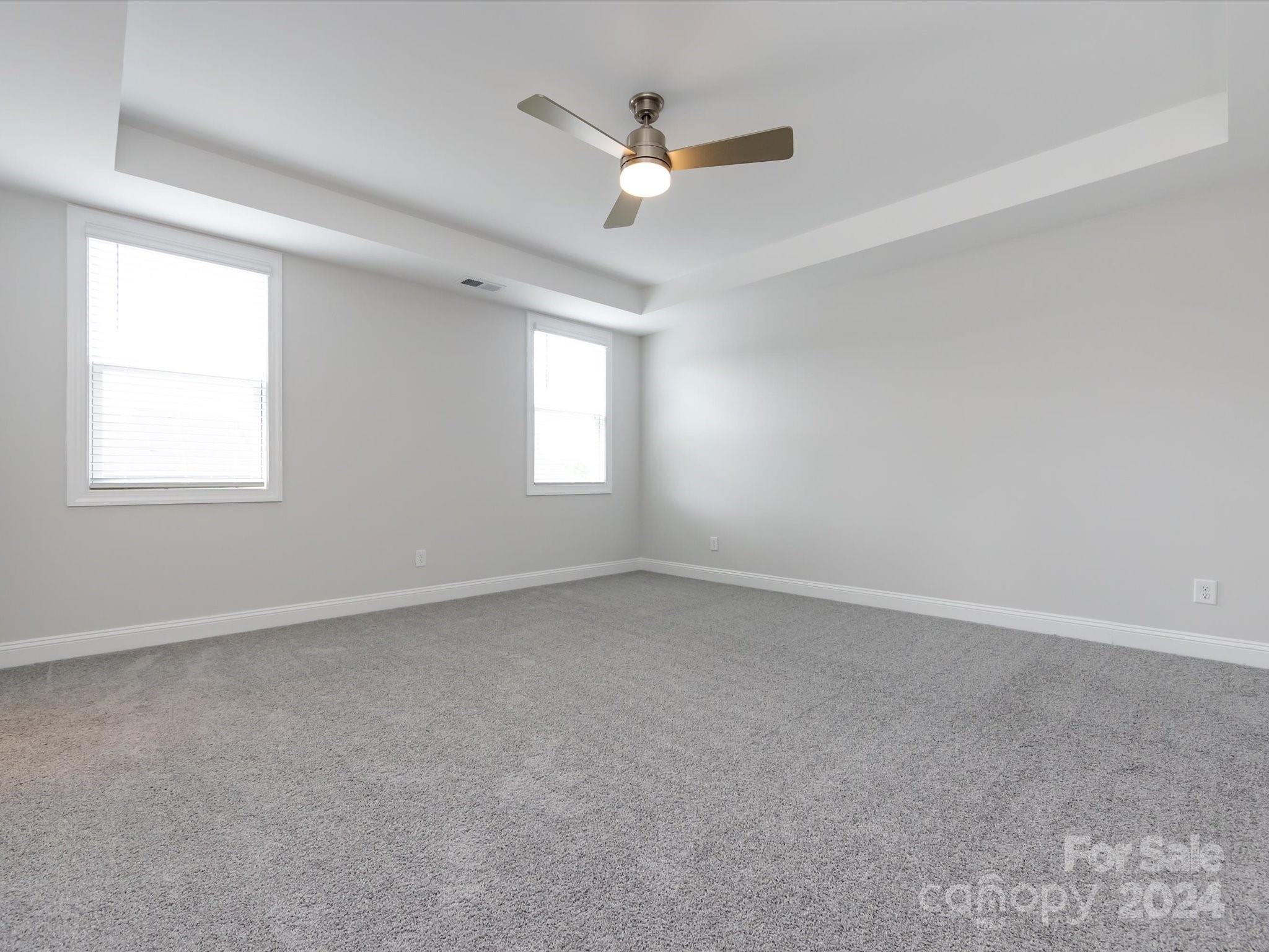 2642 Roseglen Lane