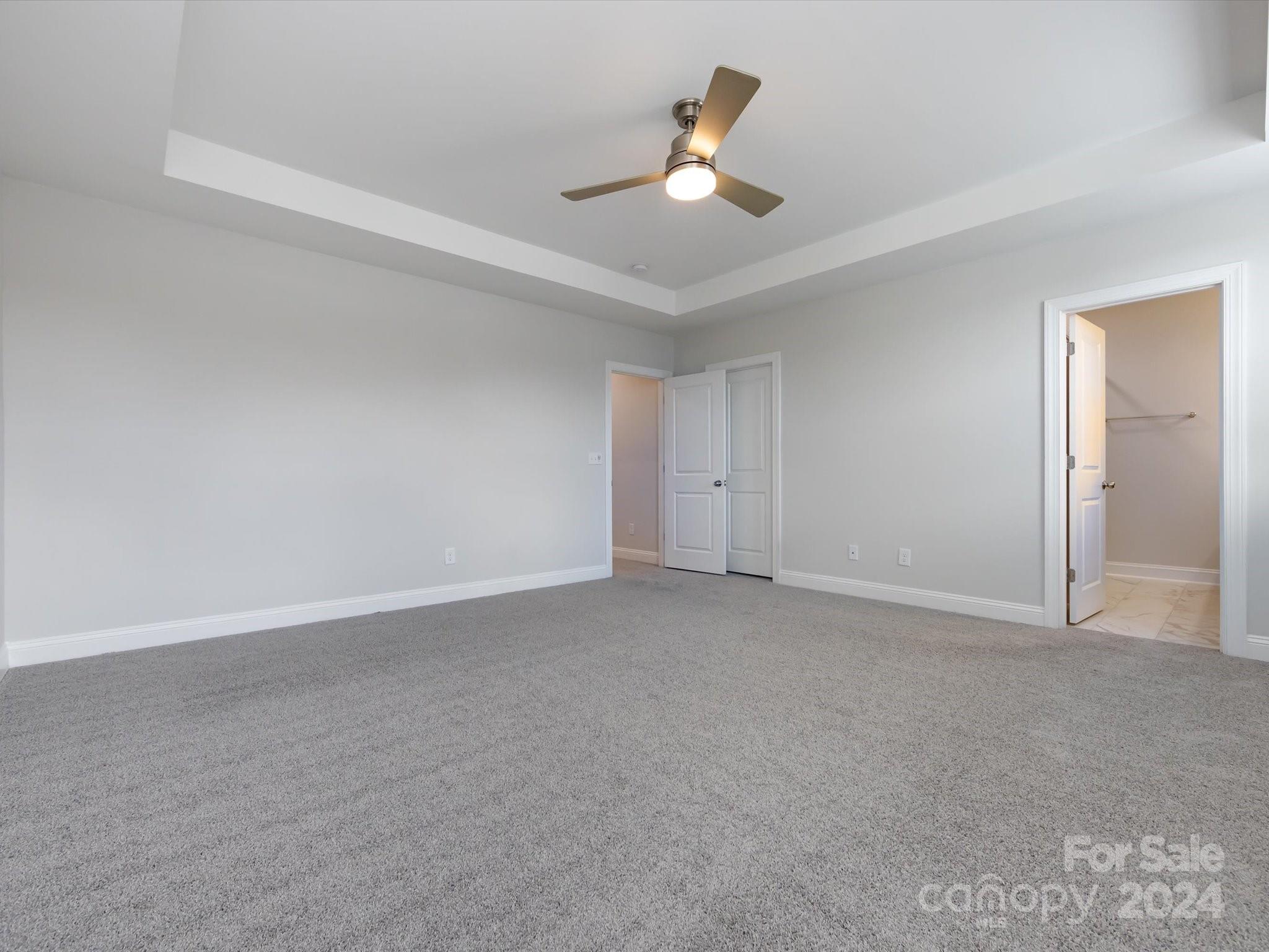 2642 Roseglen Lane