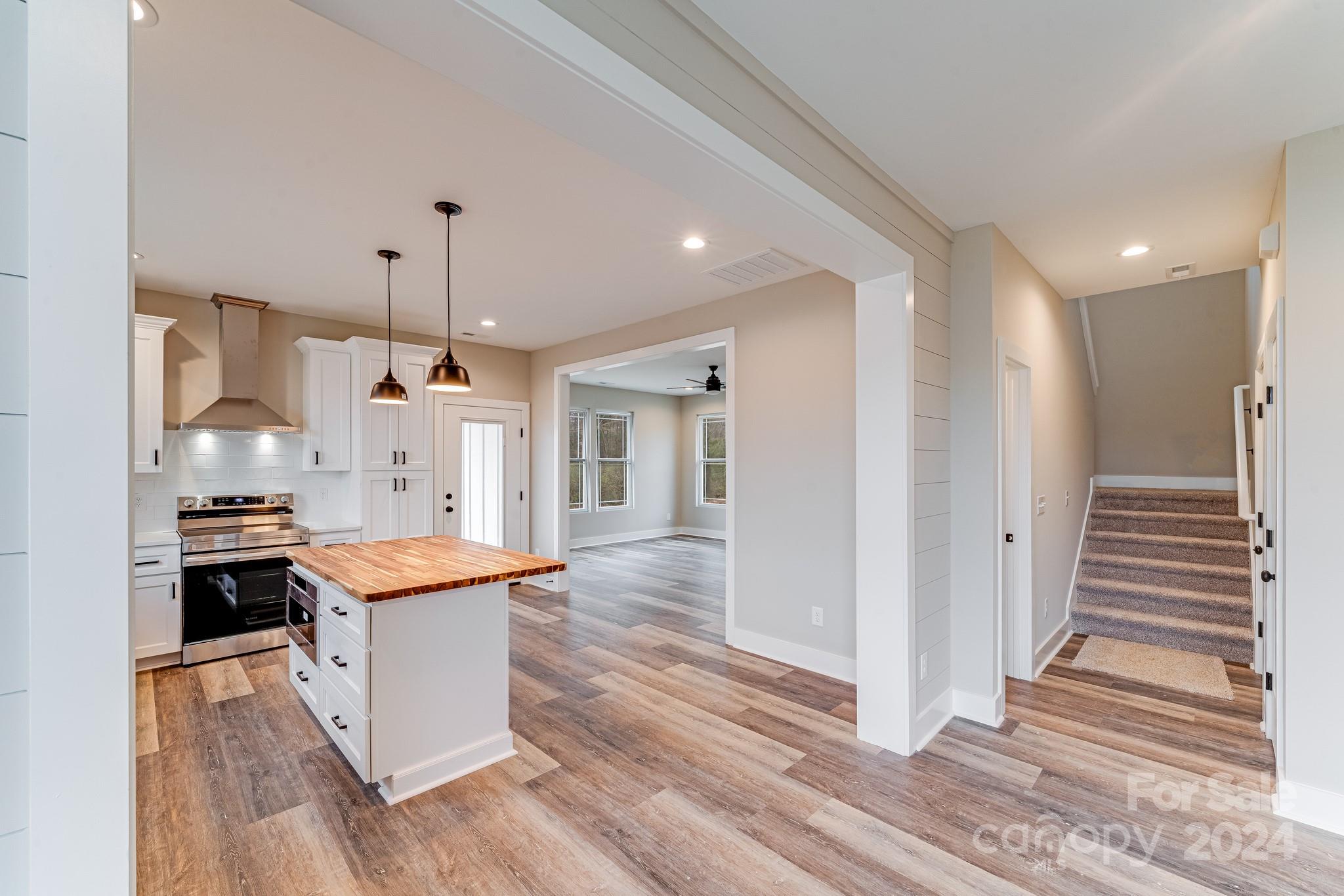 32548 Buchanan Lane
