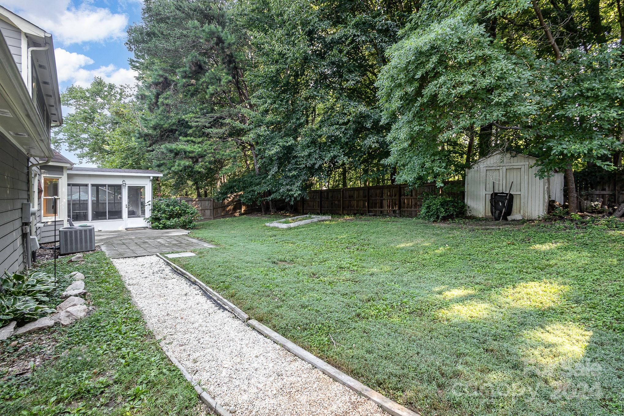 8624 Hornwood Court