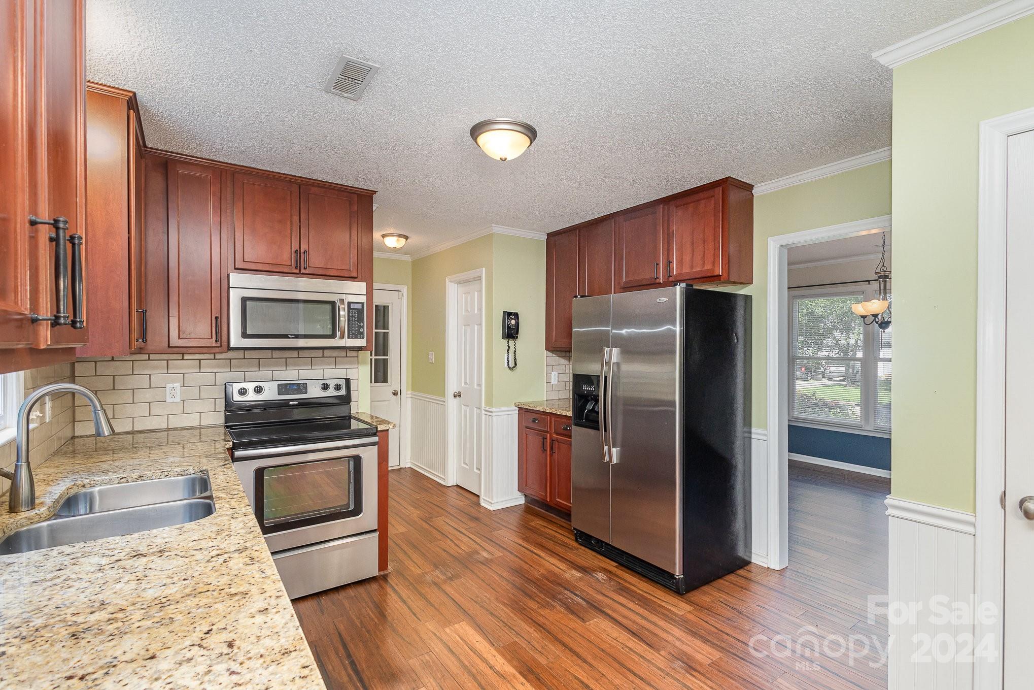 8624 Hornwood Court