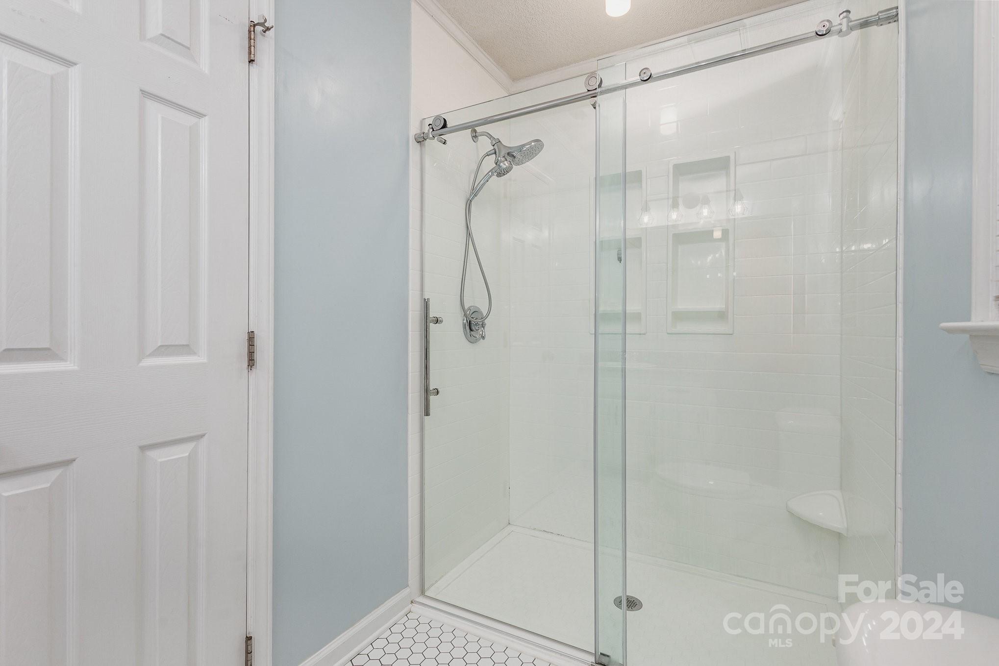 8624 Hornwood Court