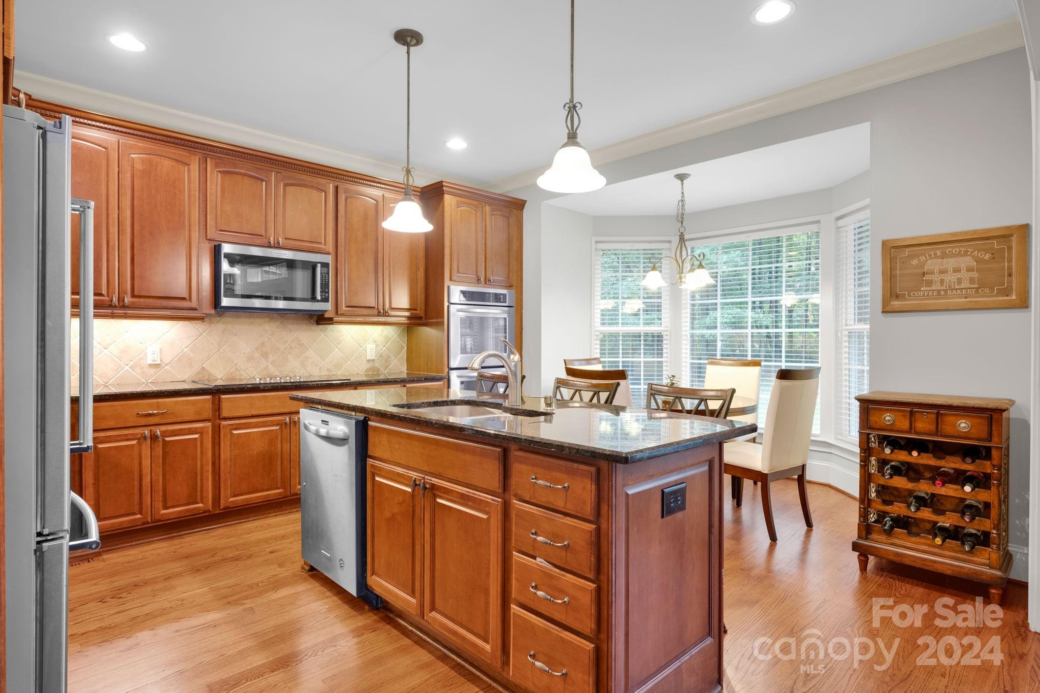 4660 Sawgrass Court