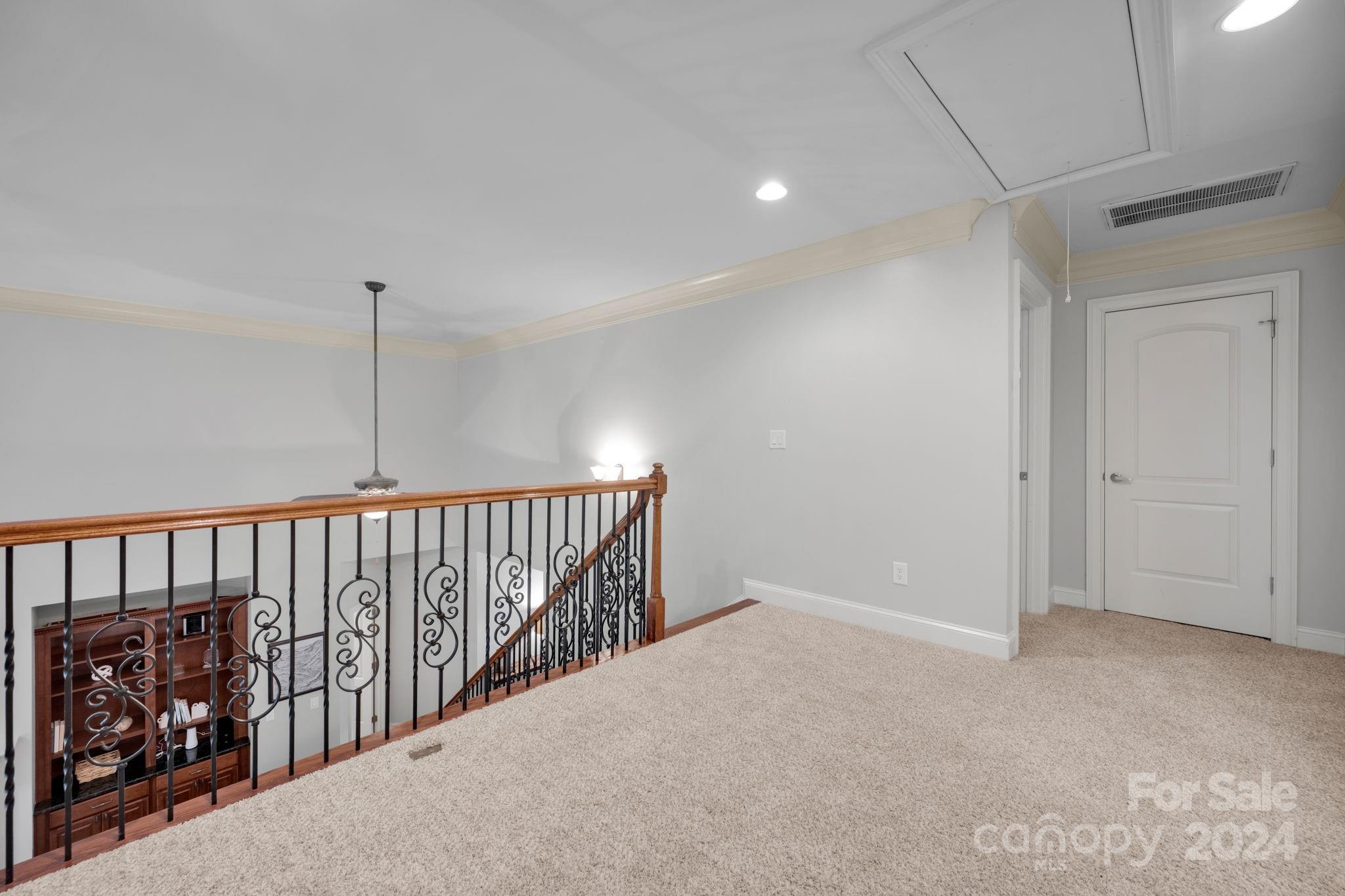 4660 Sawgrass Court