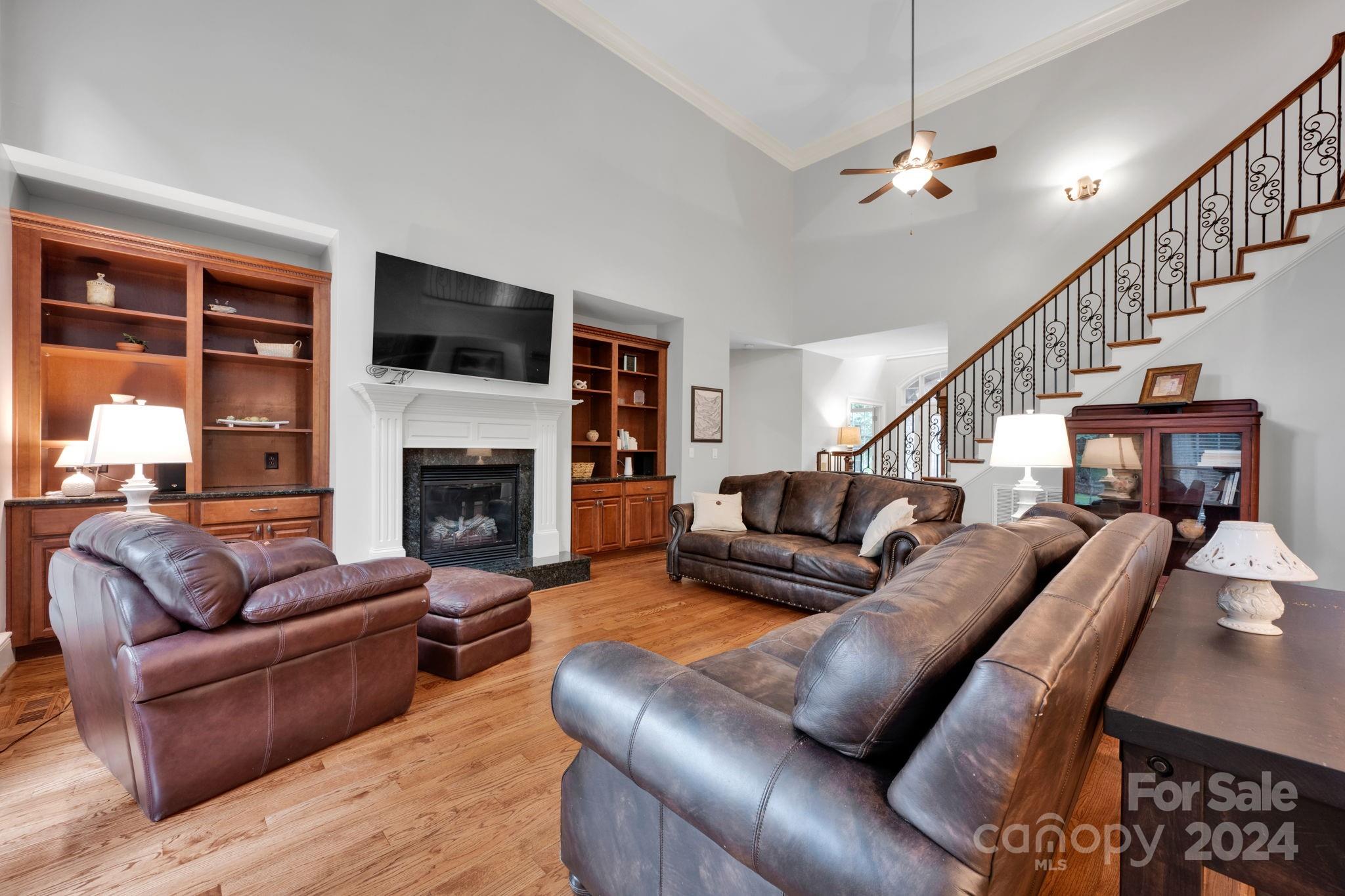 4660 Sawgrass Court