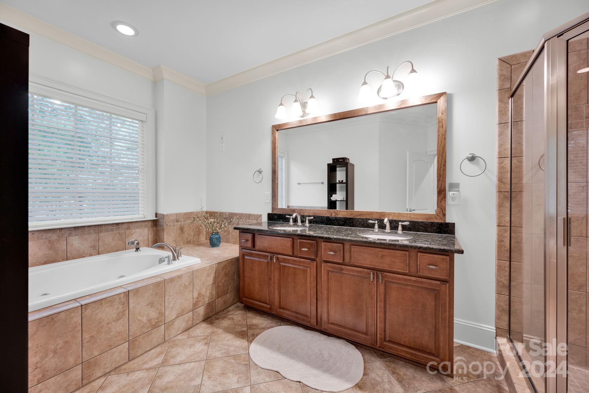 4660 Sawgrass Court