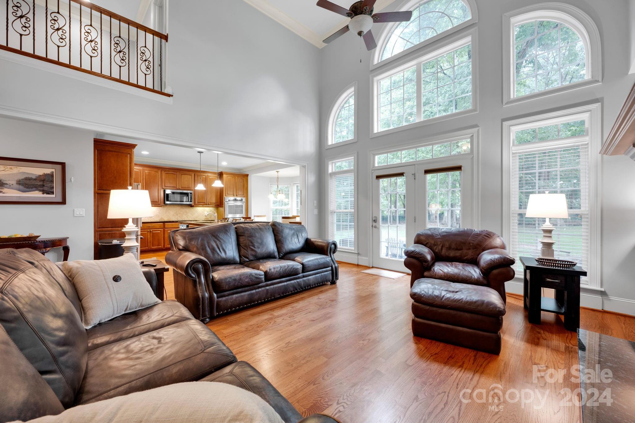 4660 Sawgrass Court