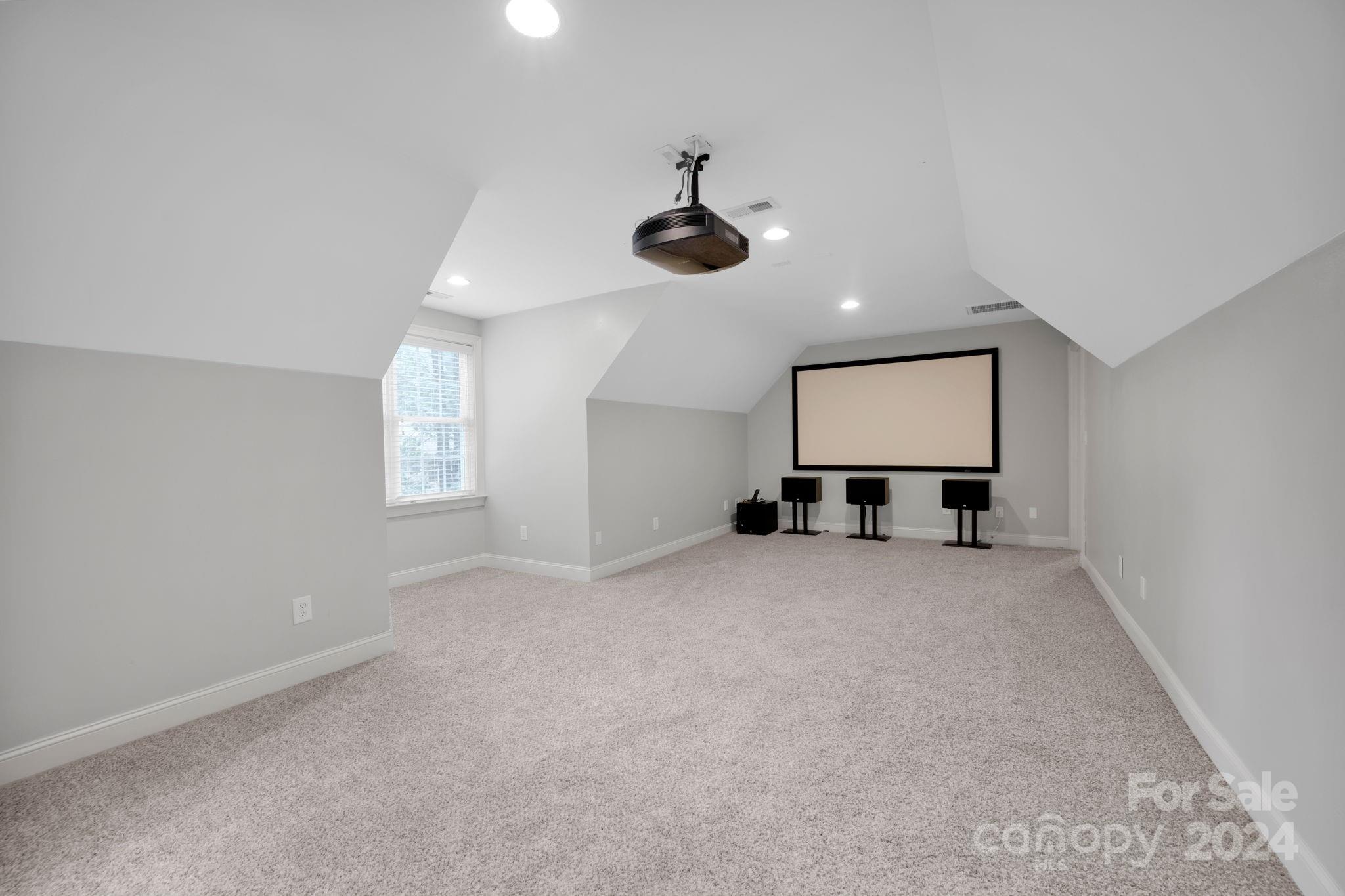4660 Sawgrass Court