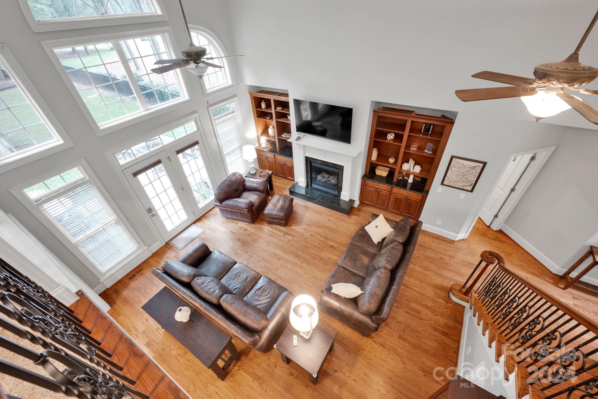 4660 Sawgrass Court
