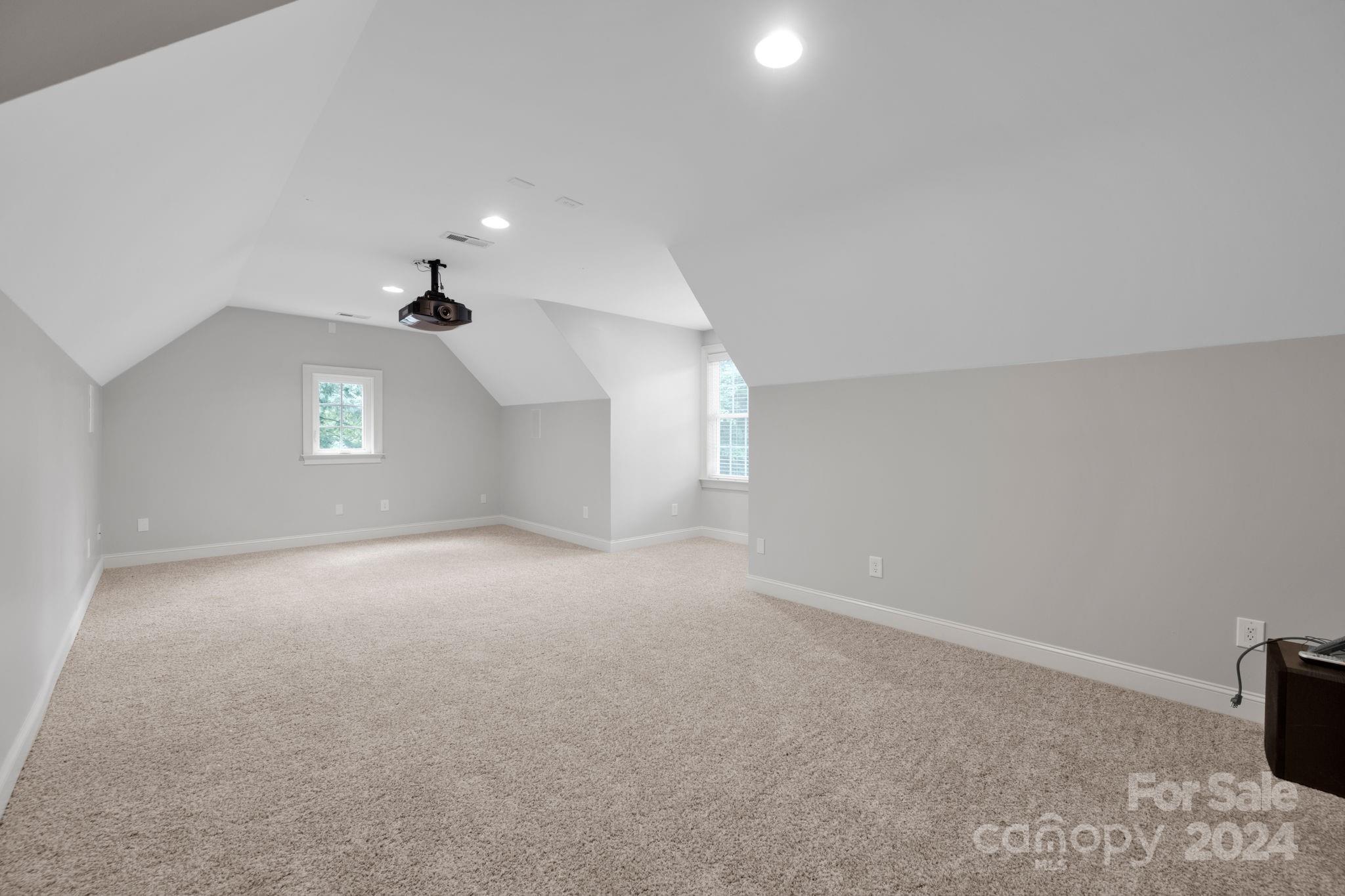 4660 Sawgrass Court