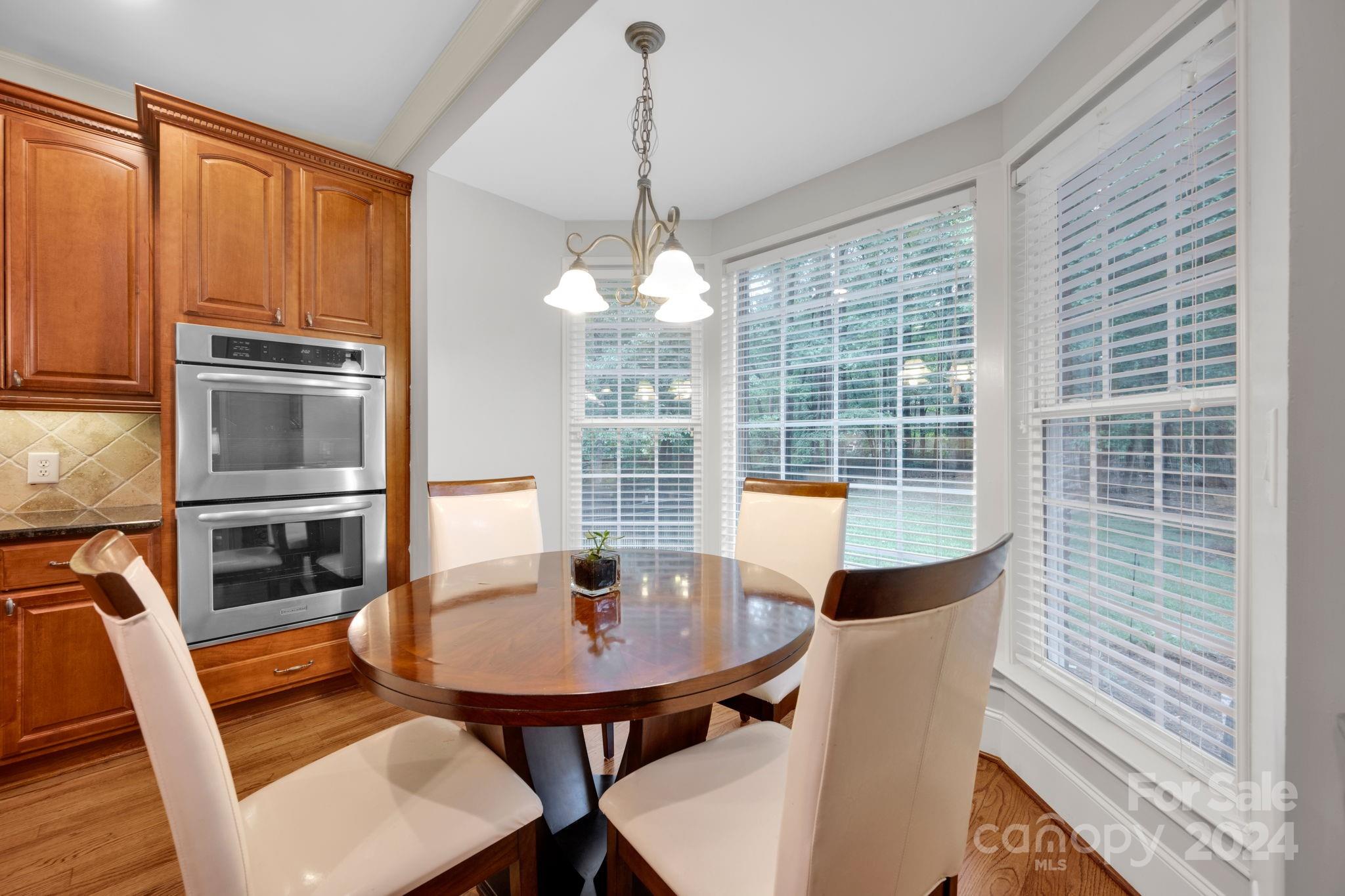 4660 Sawgrass Court
