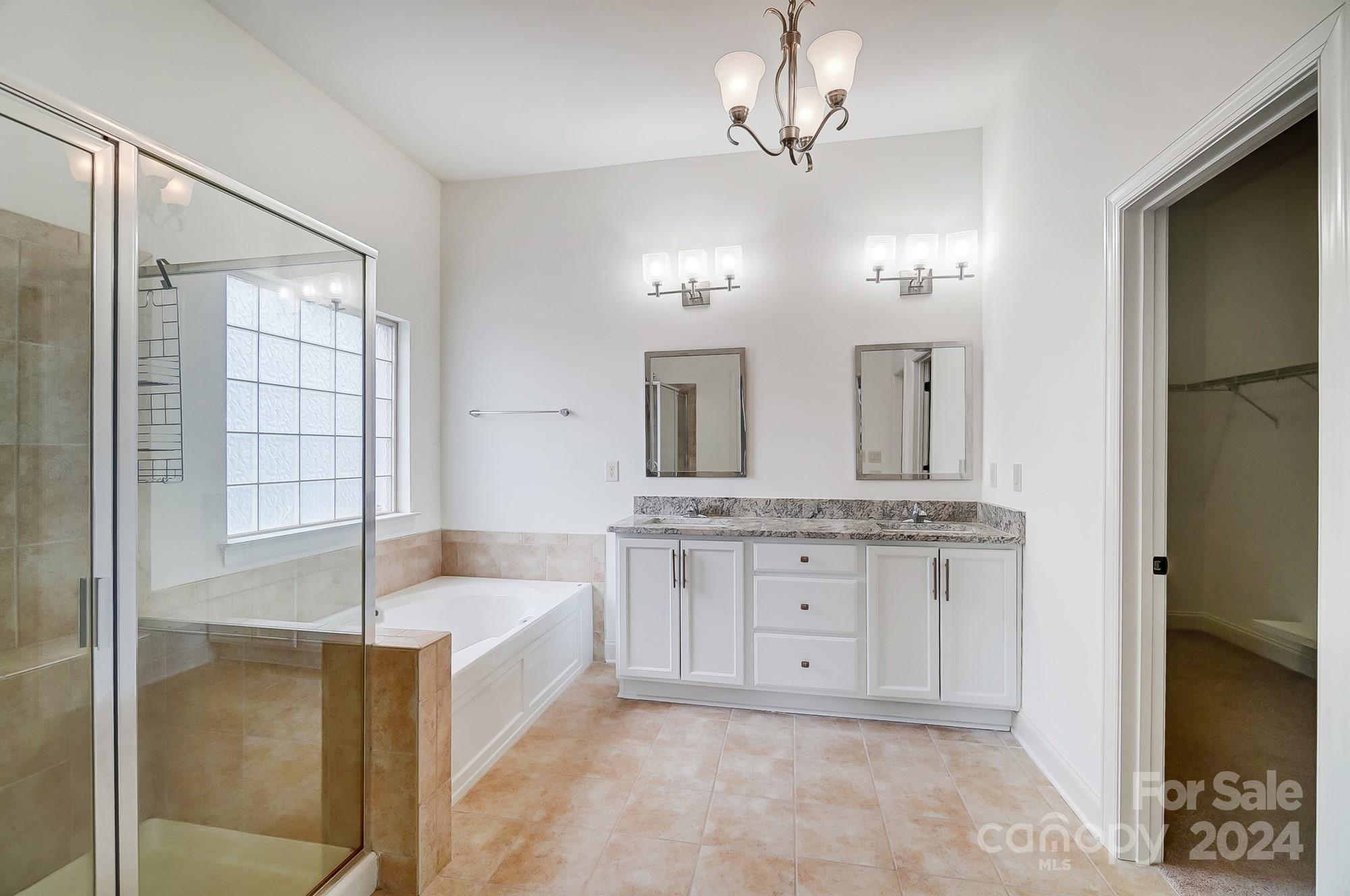 3008 Biltmore Drive