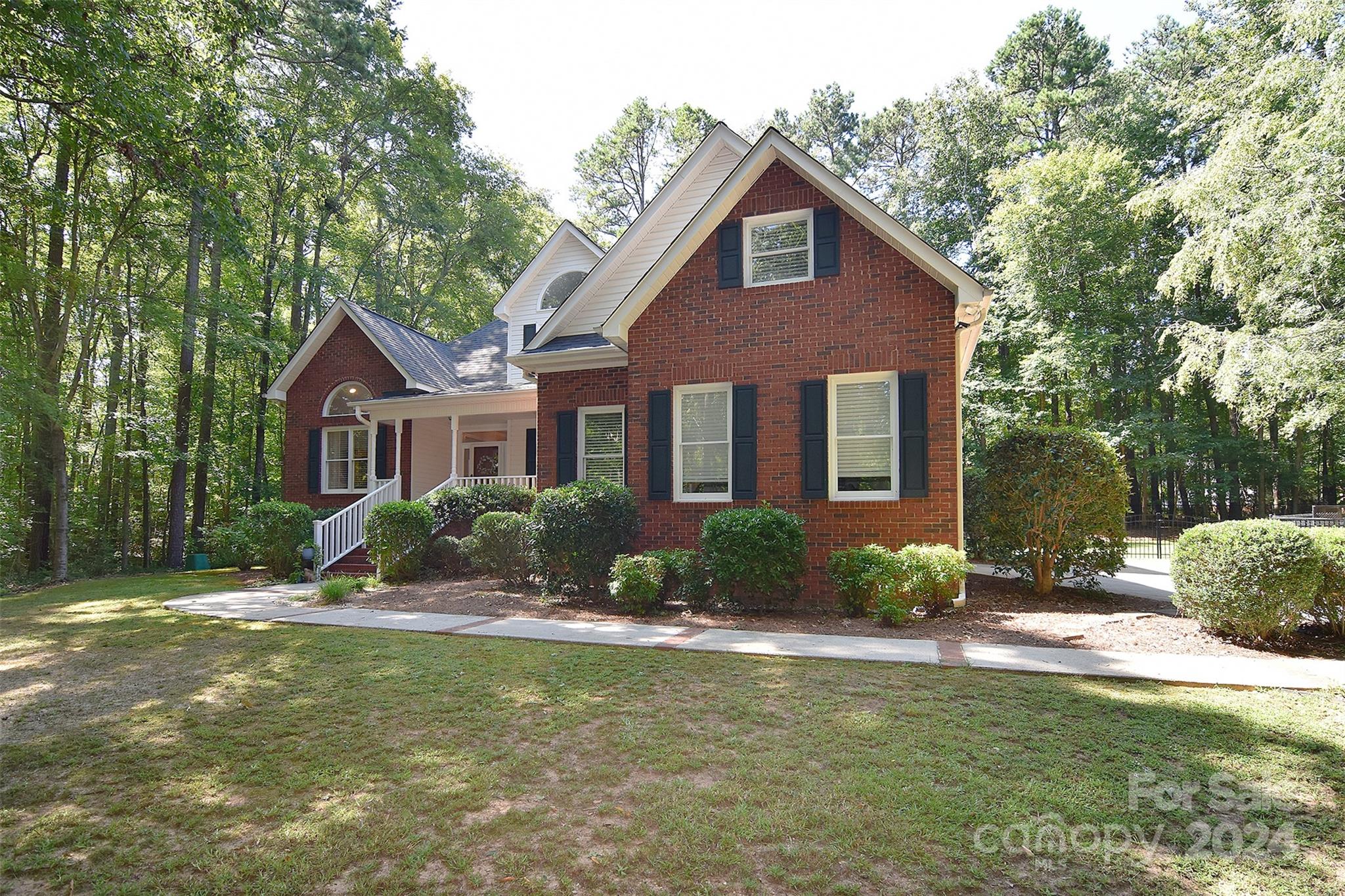 625 Southwinds Court