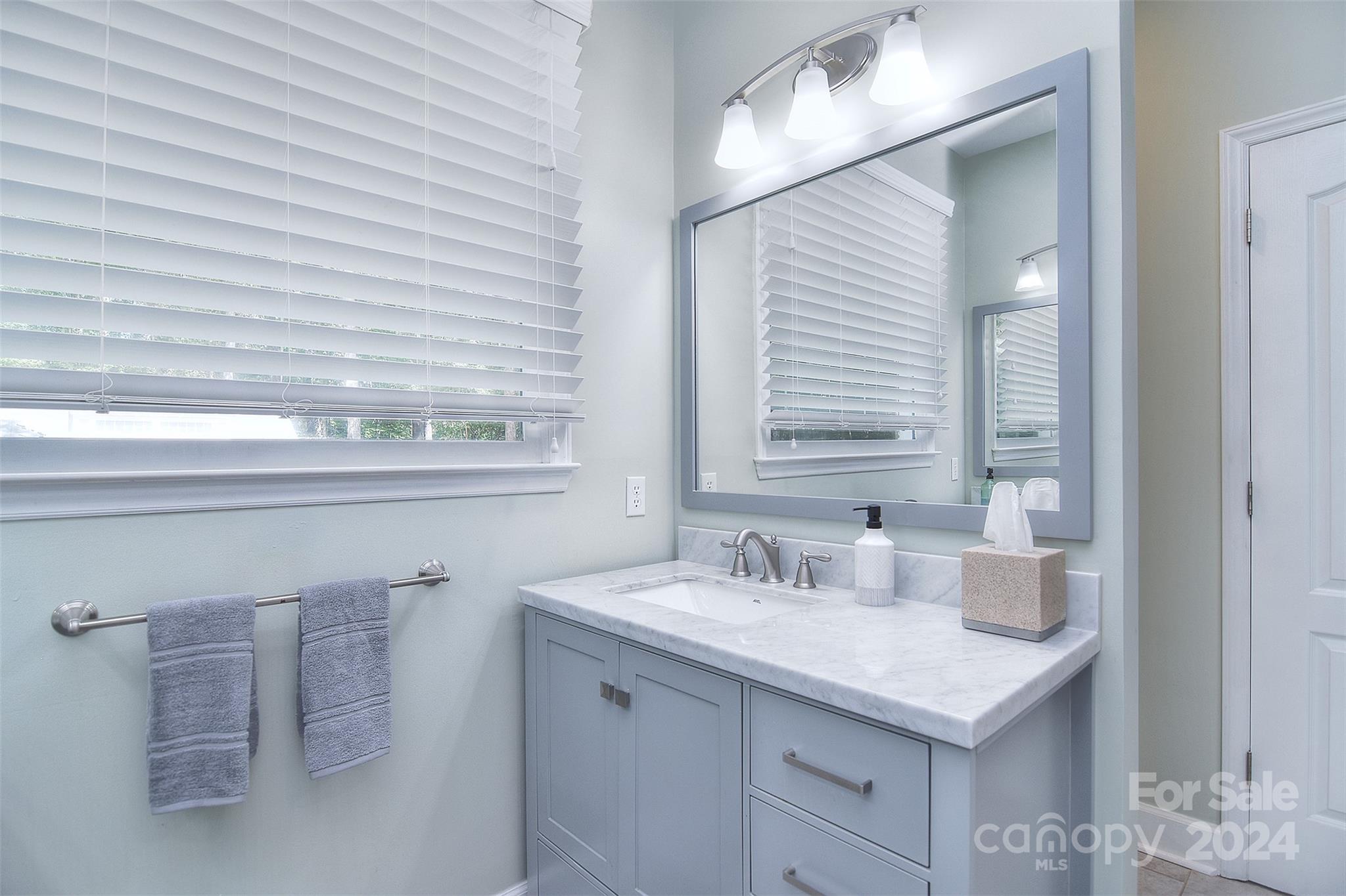 625 Southwinds Court