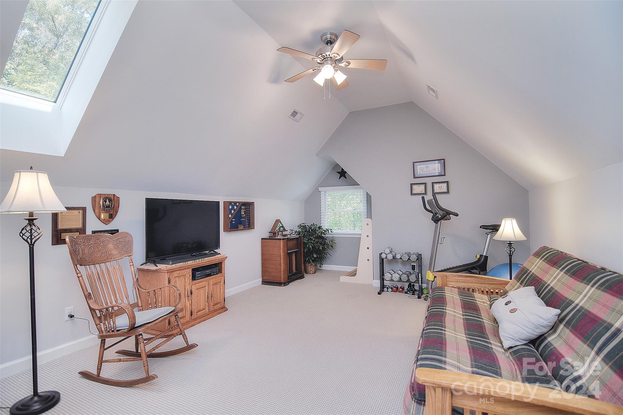 625 Southwinds Court
