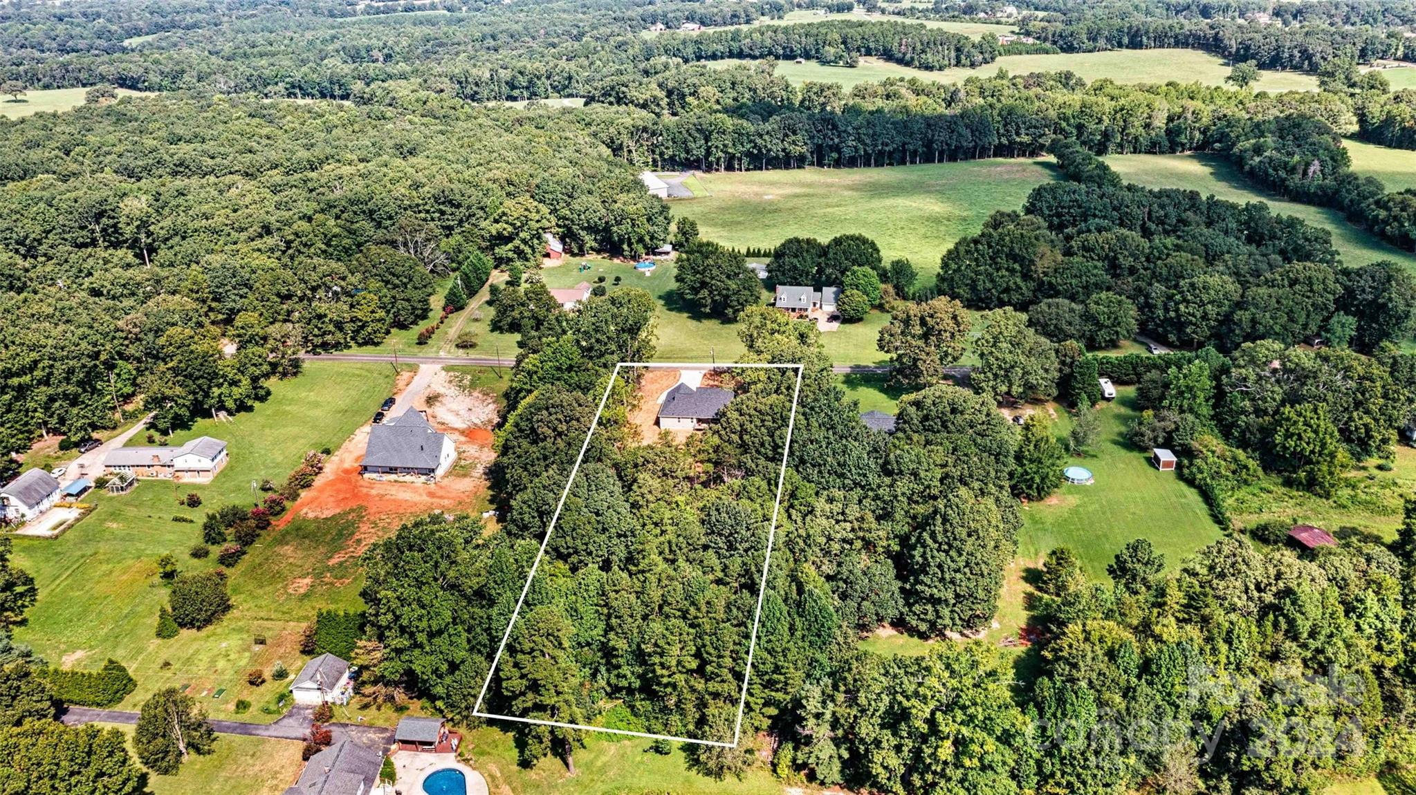 3098 Hipp Road