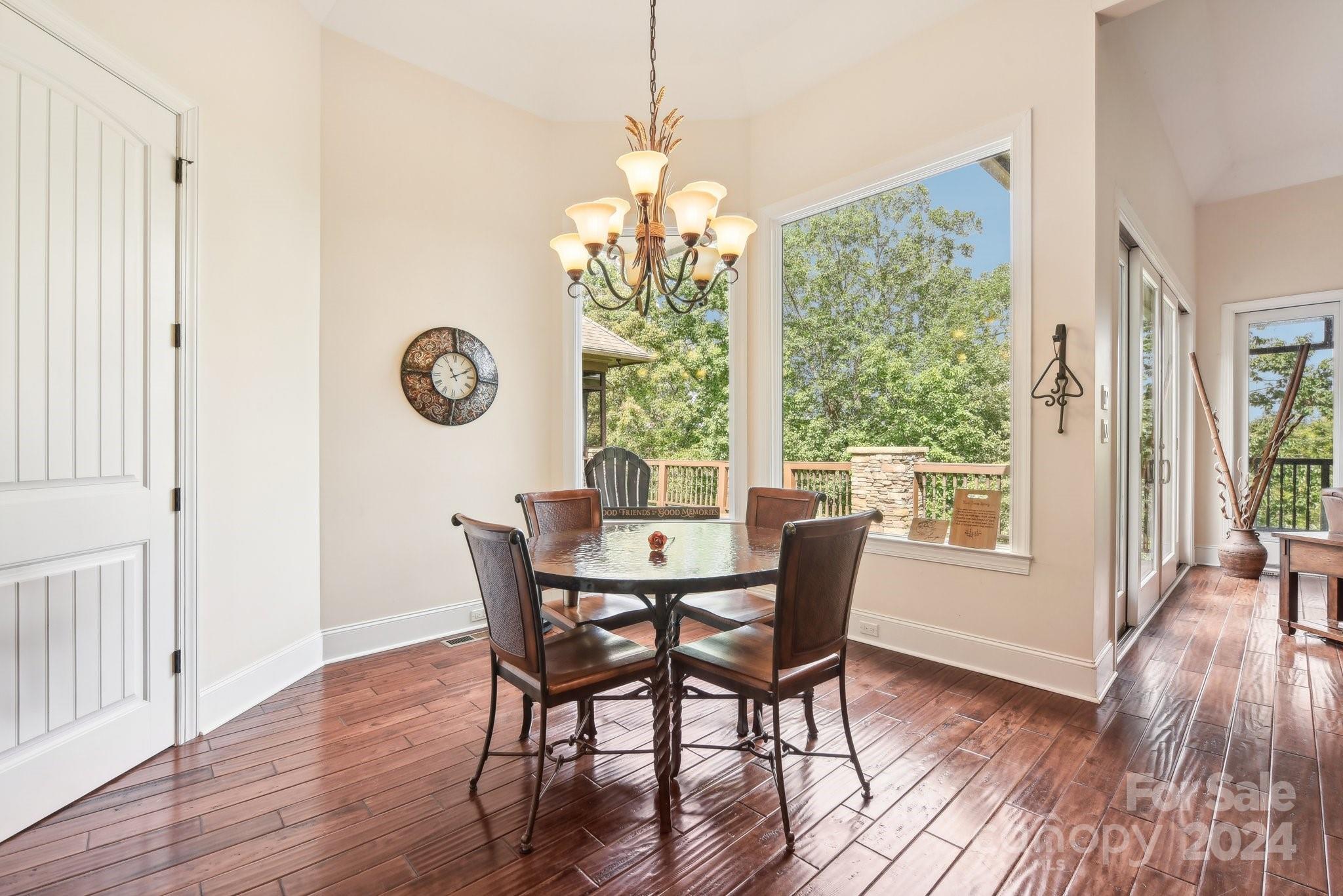 1430 Rocky Cove Lane