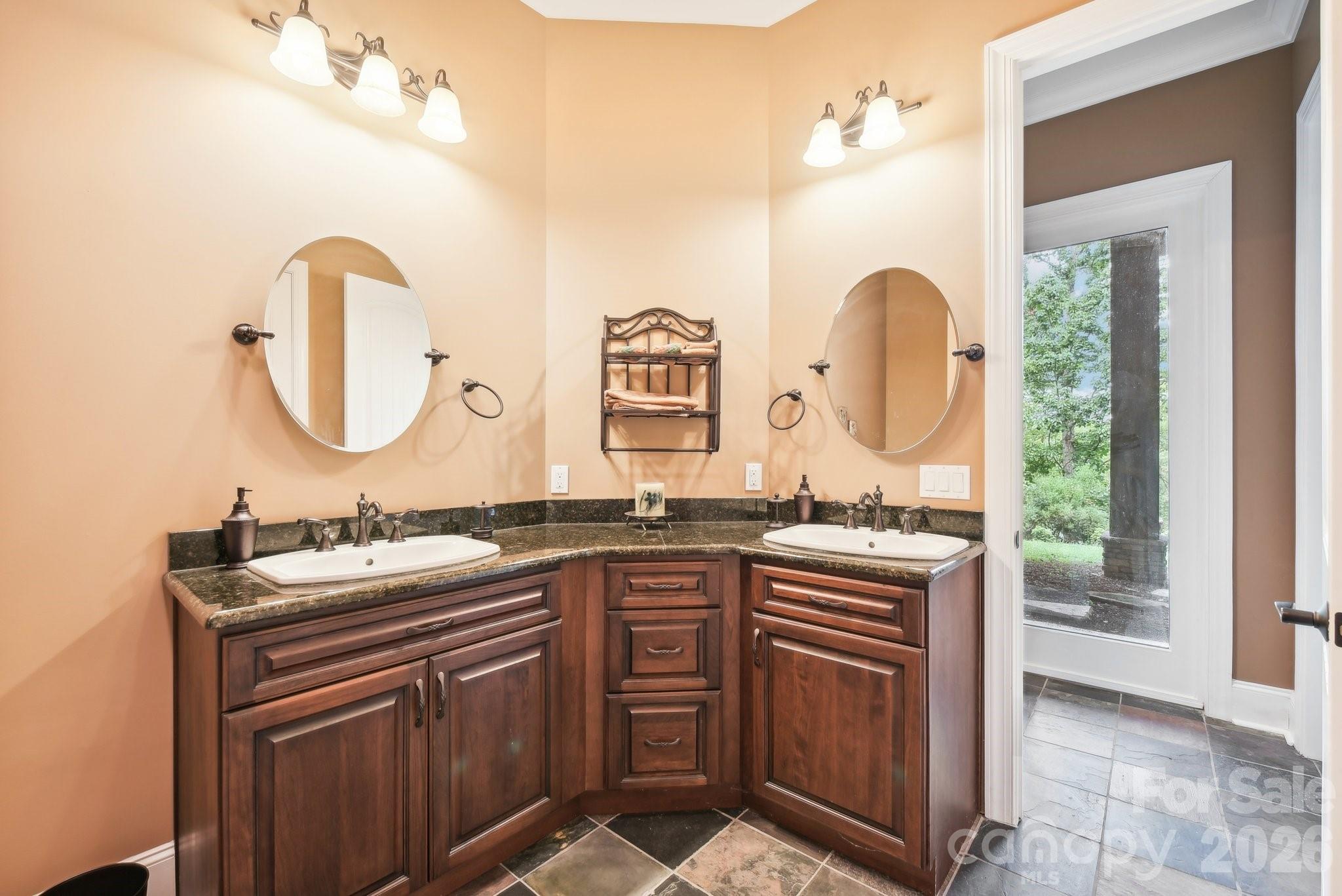 1430 Rocky Cove Lane