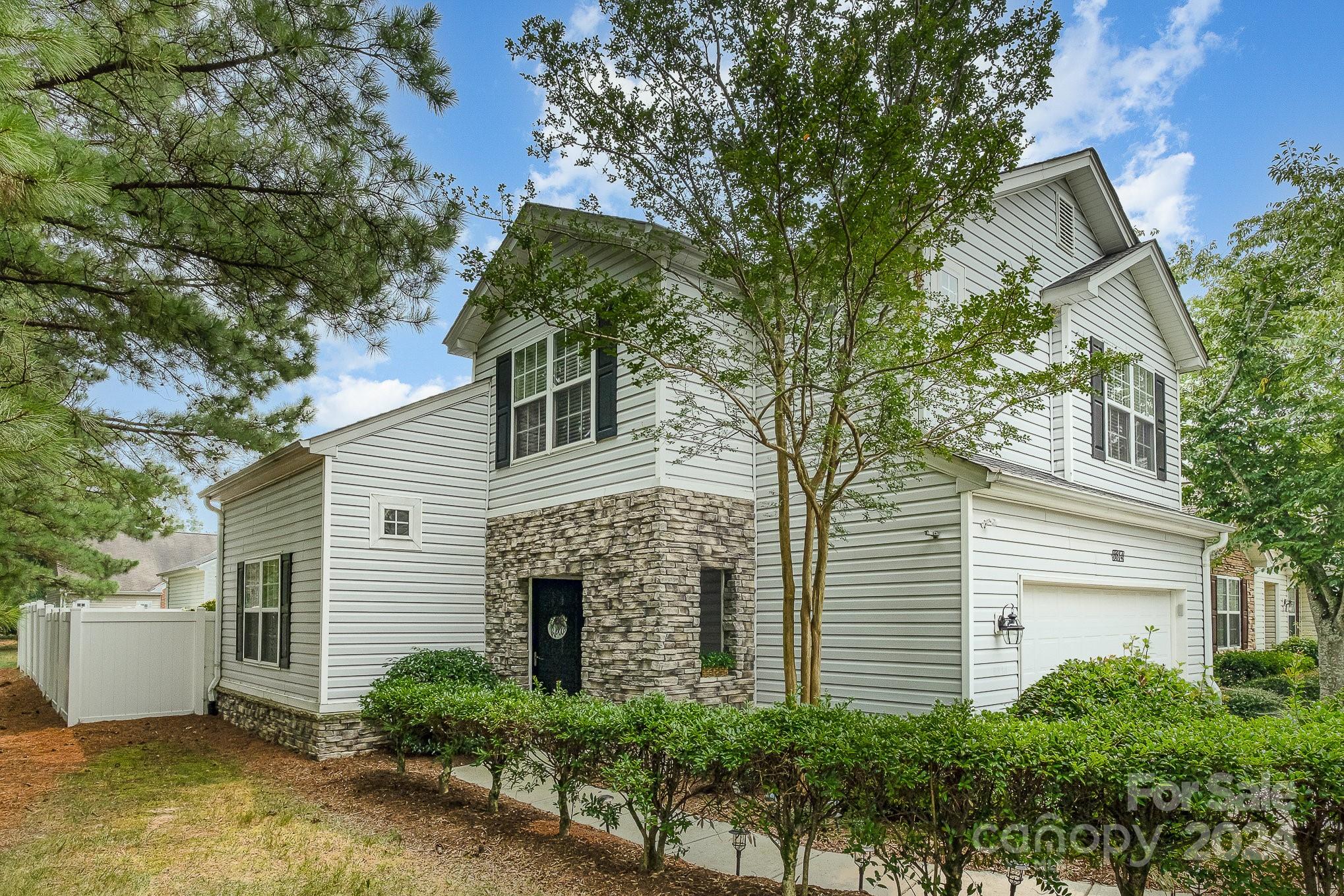 8814 Meadowmont View Drive