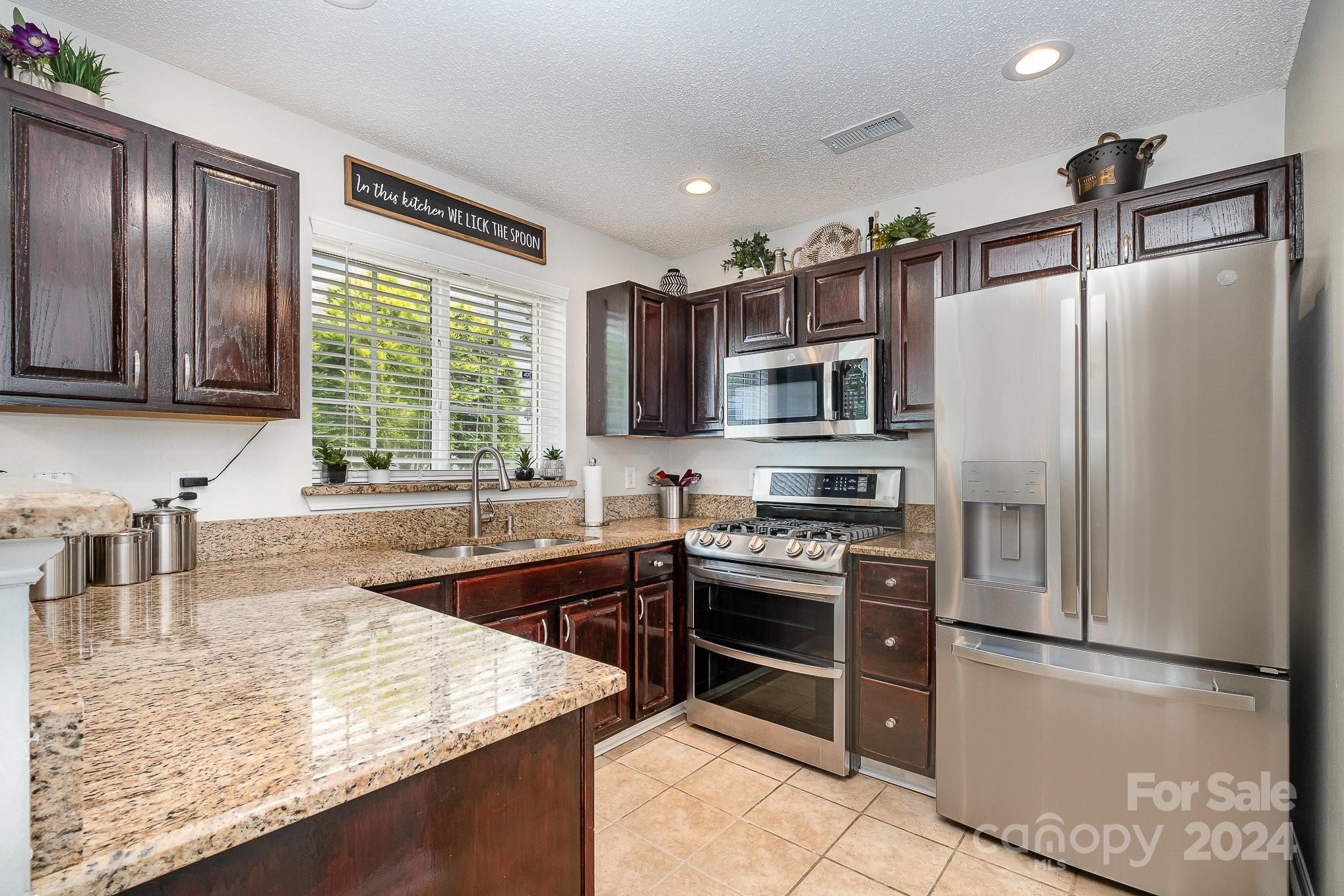 8814 Meadowmont View Drive