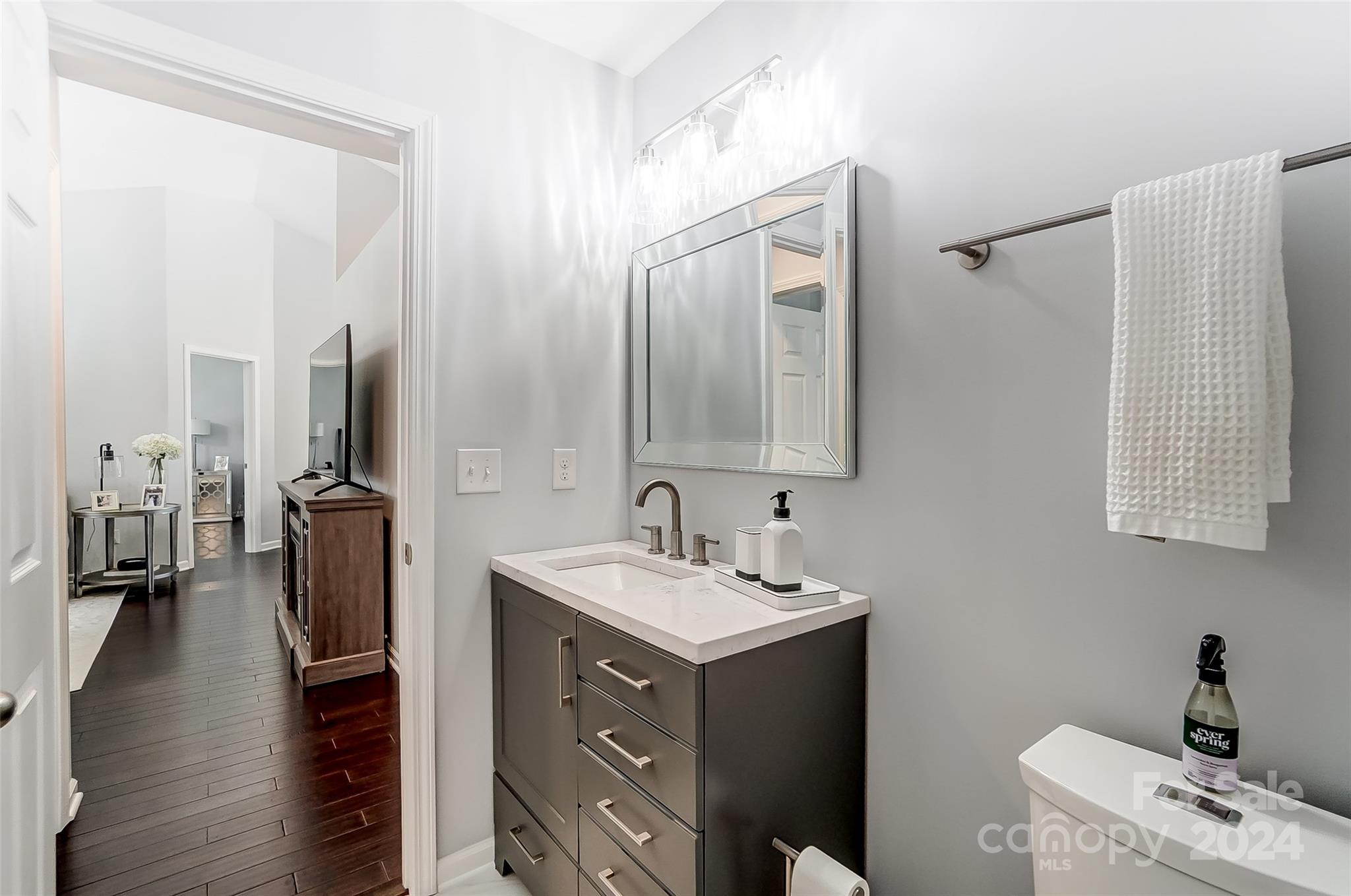 426 Cottonwood Circle