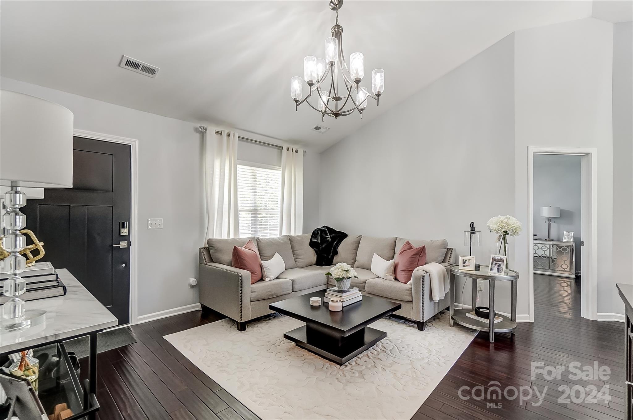 426 Cottonwood Circle