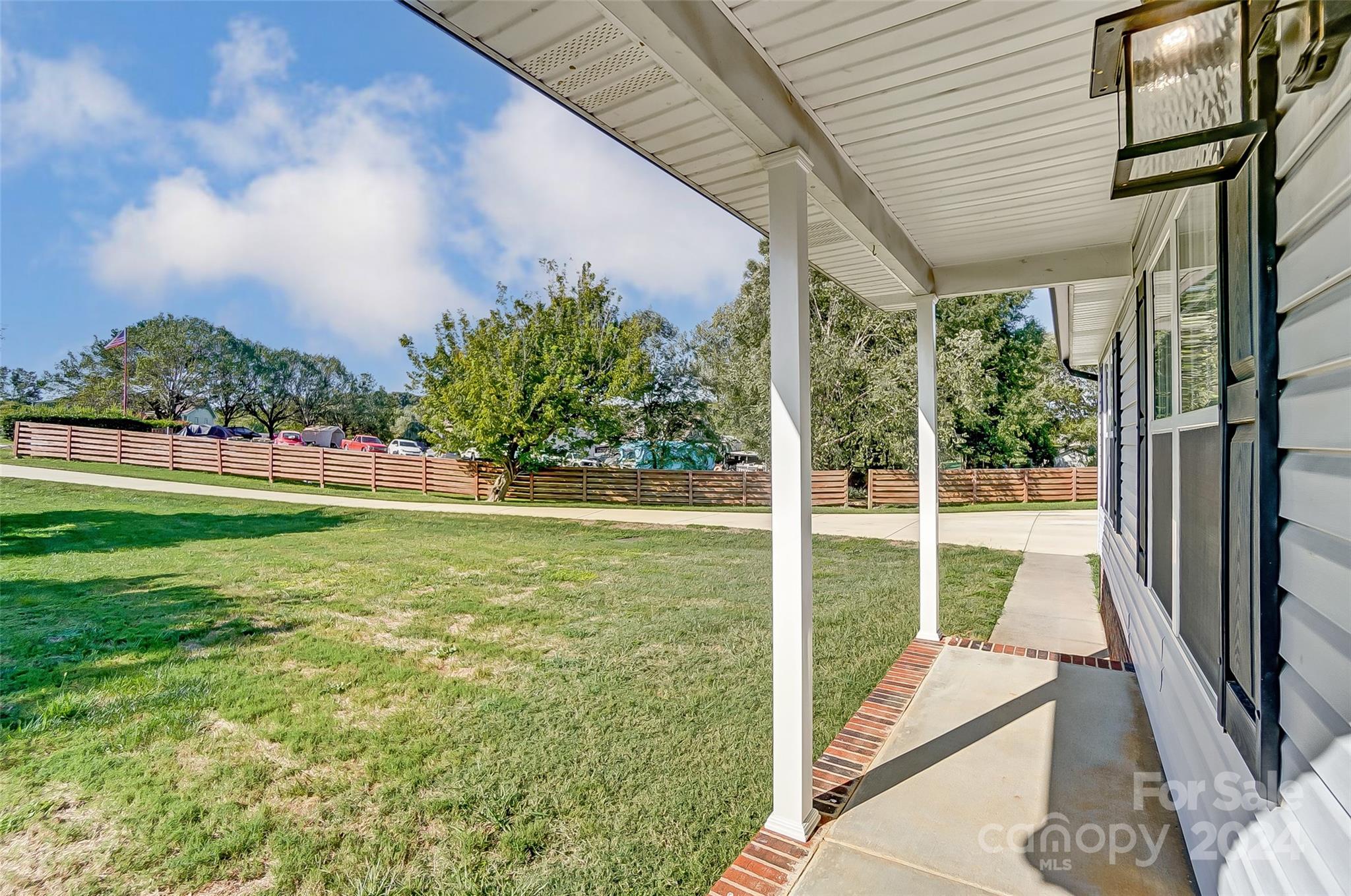 426 Cottonwood Circle