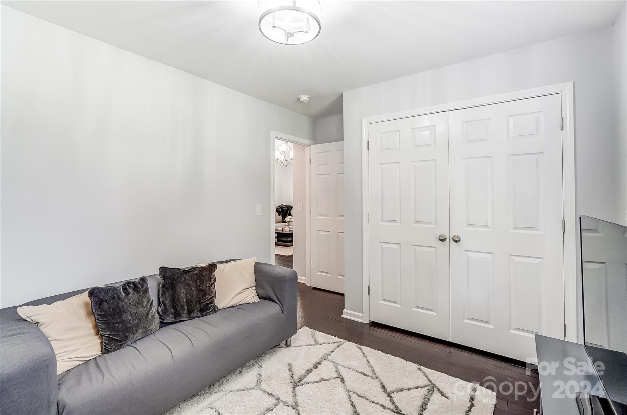 426 Cottonwood Circle