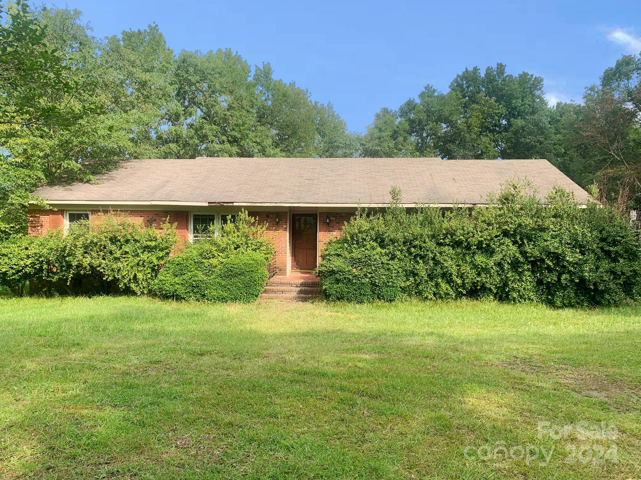 211 Ole Simpson Place