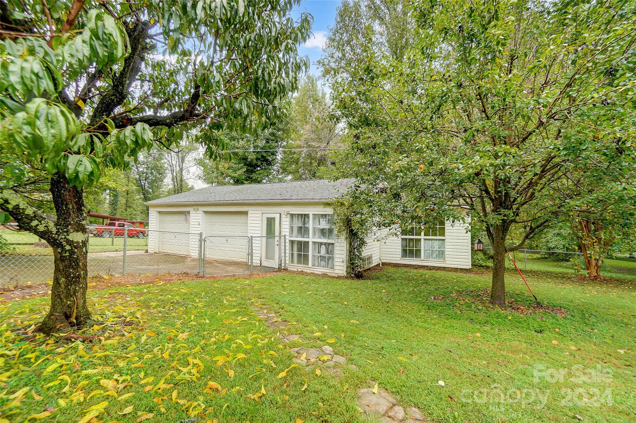 106 Hunter Court