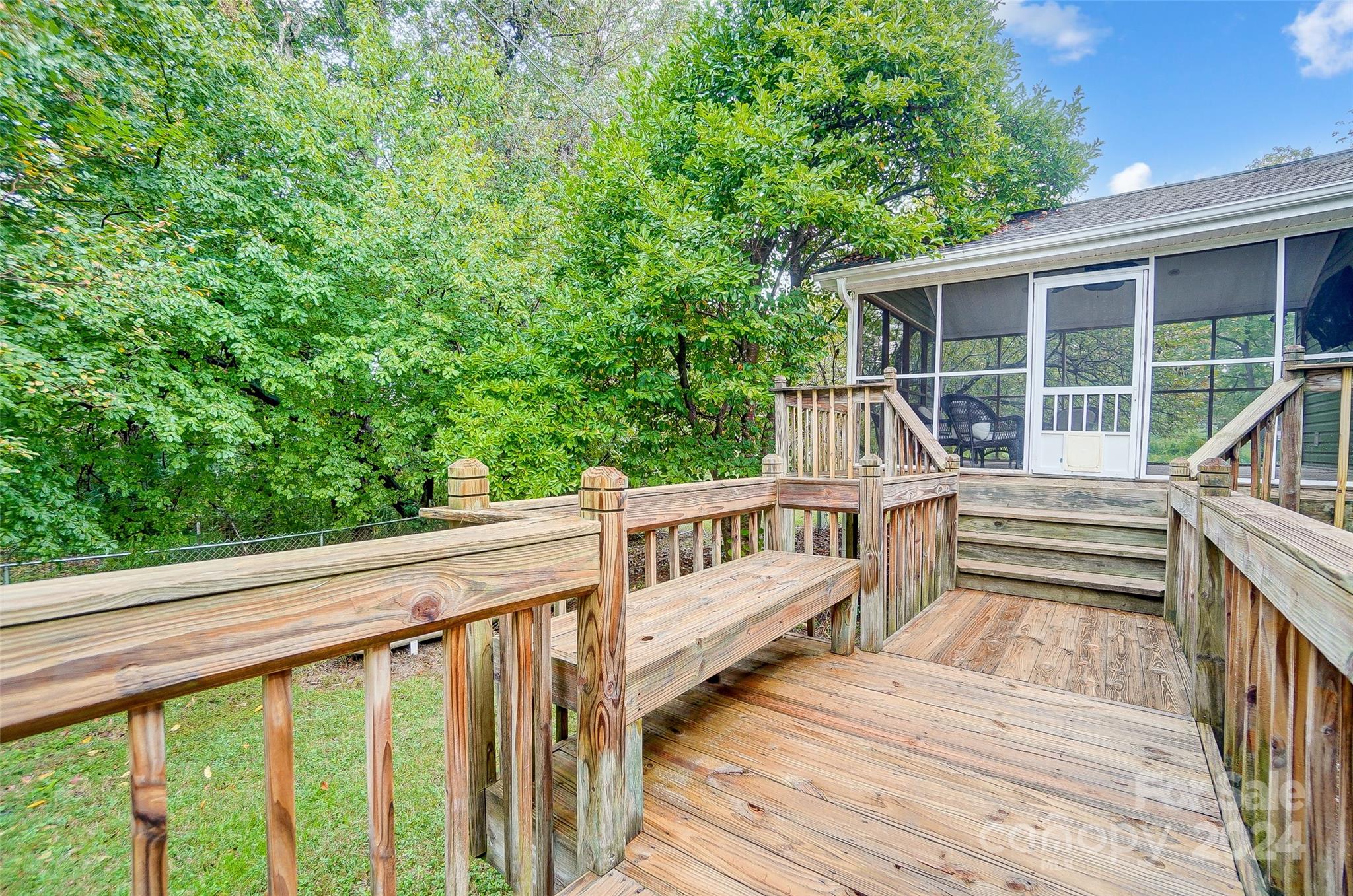 106 Hunter Court