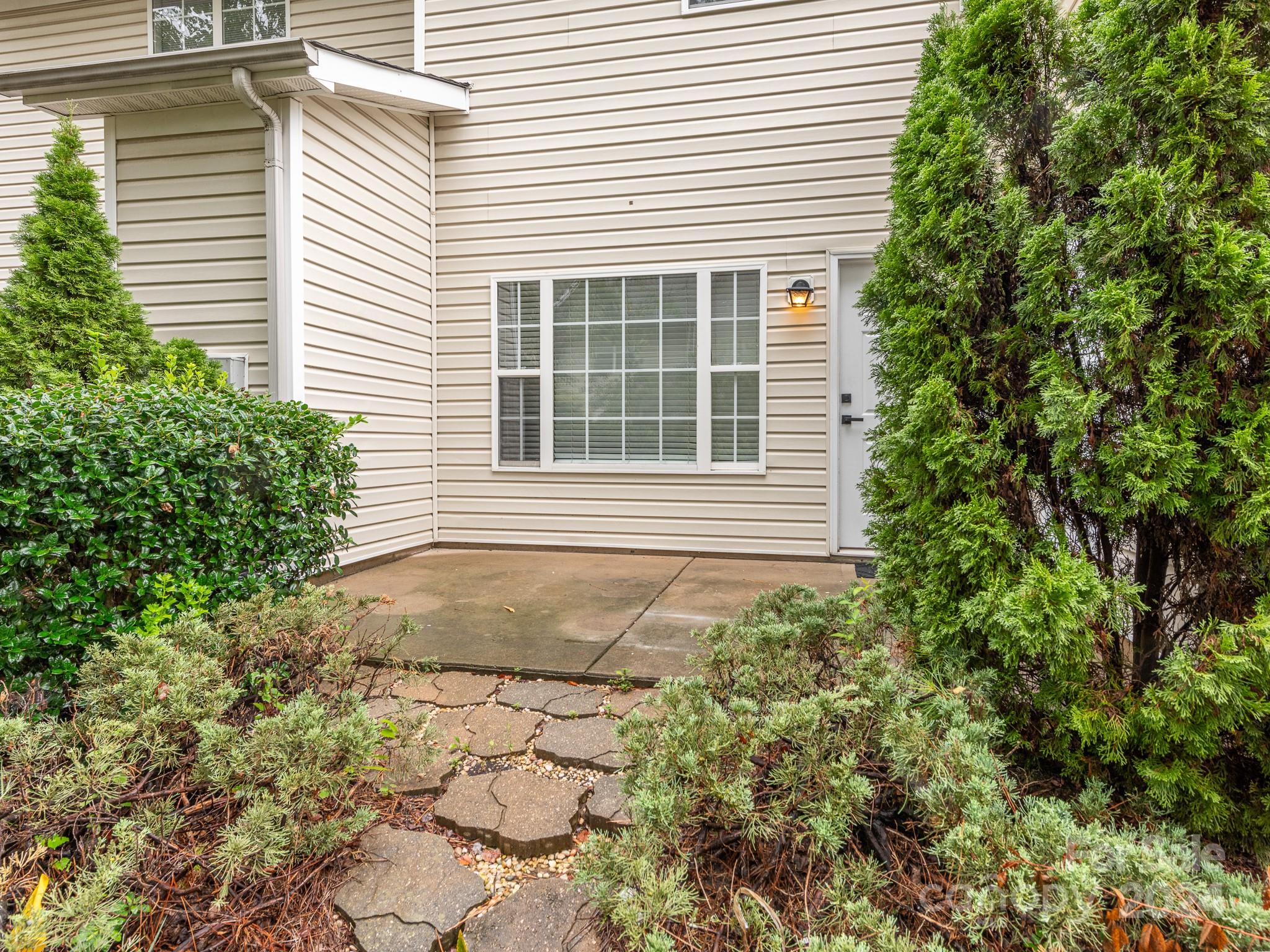 12242 Savannah Garden Drive