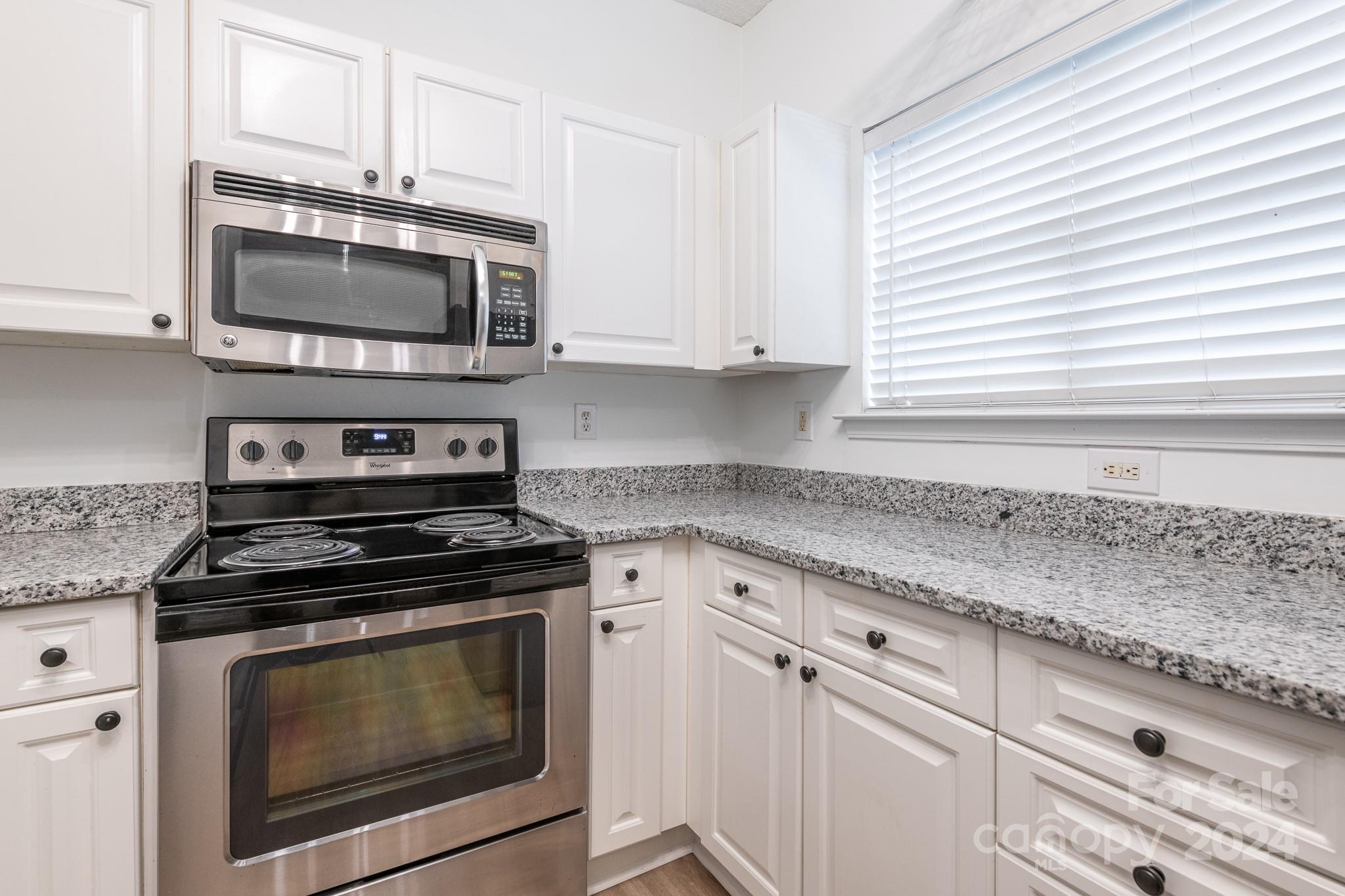 12242 Savannah Garden Drive