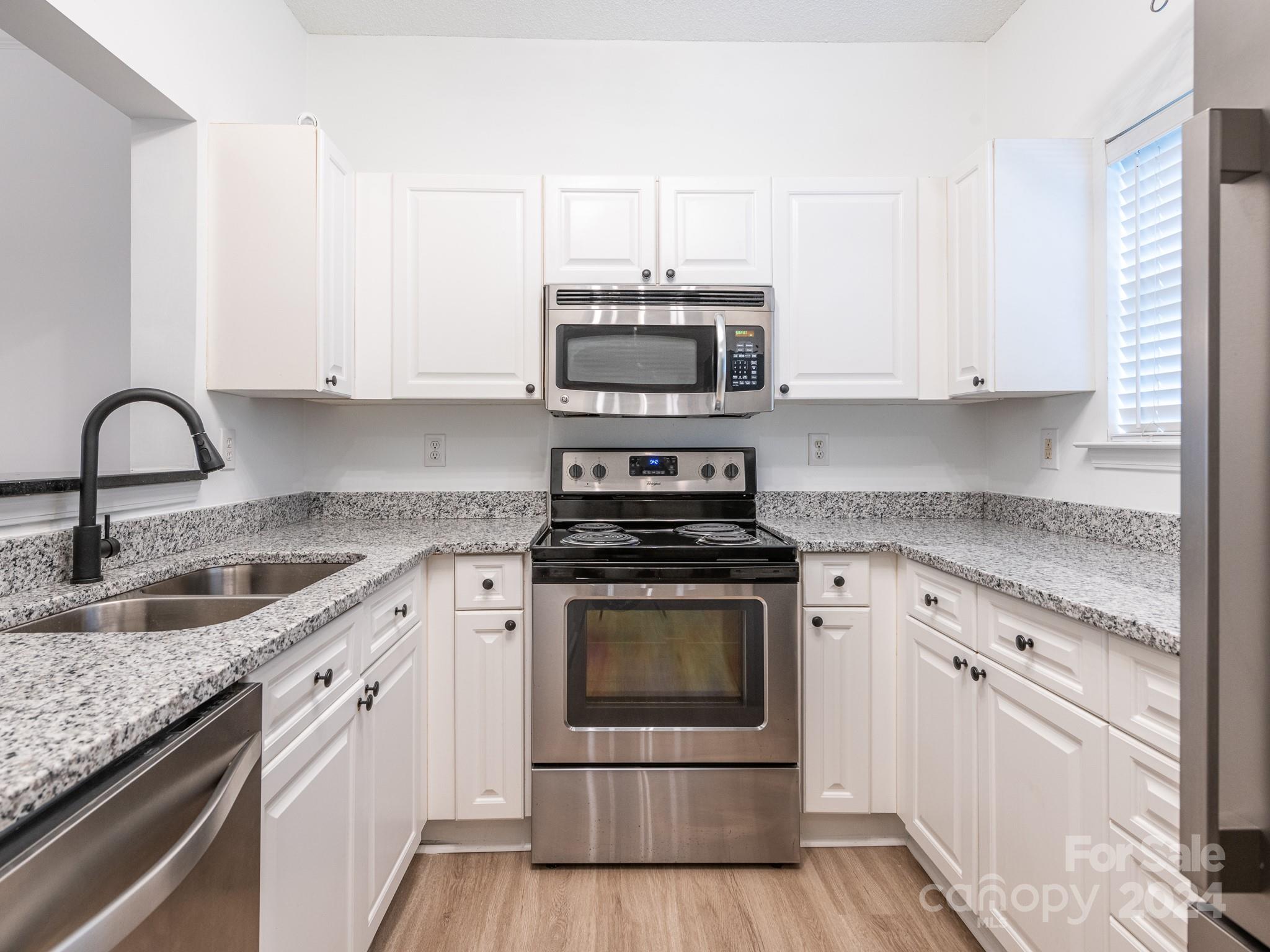 12242 Savannah Garden Drive