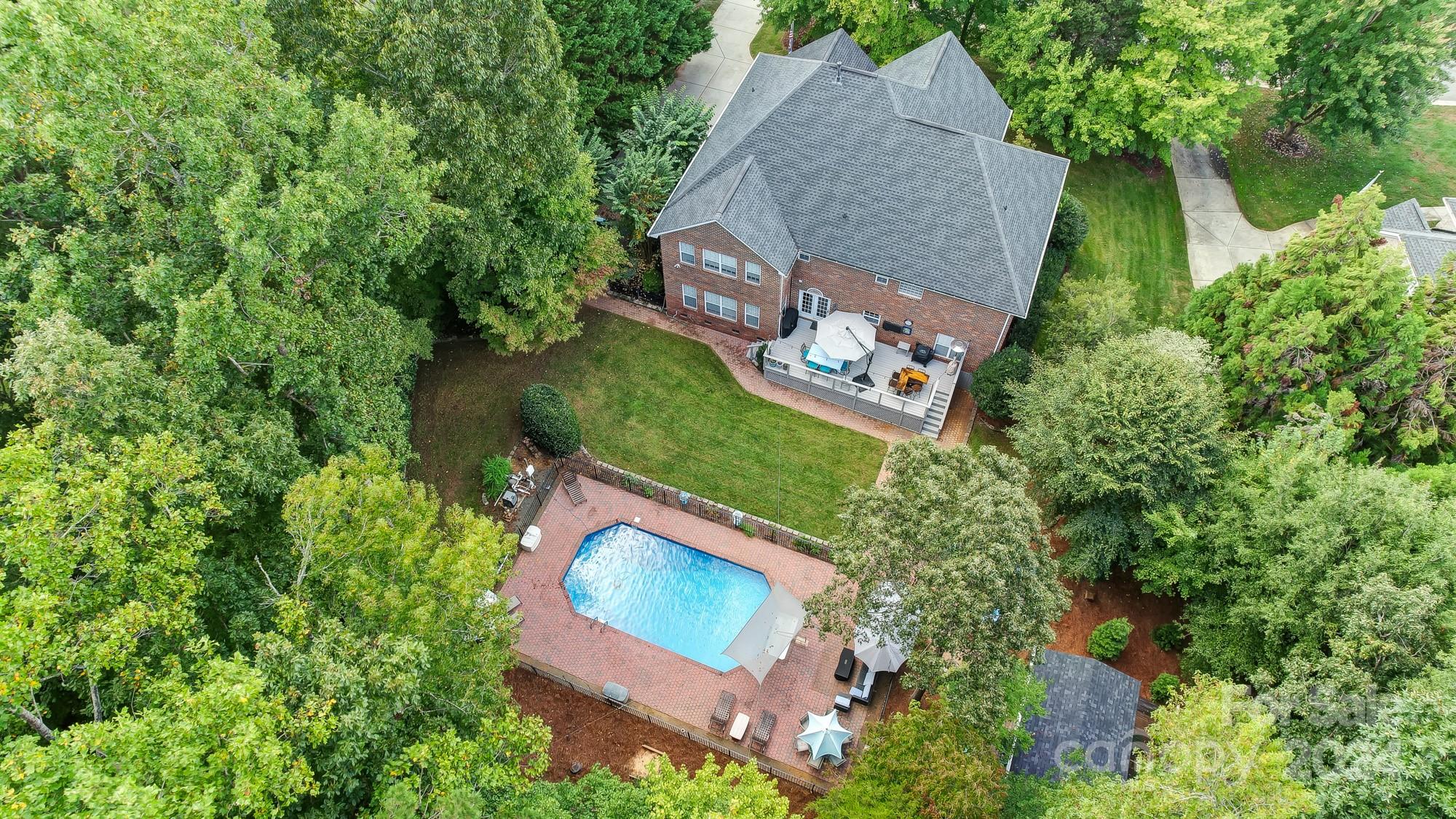 1006 Patricians Lane