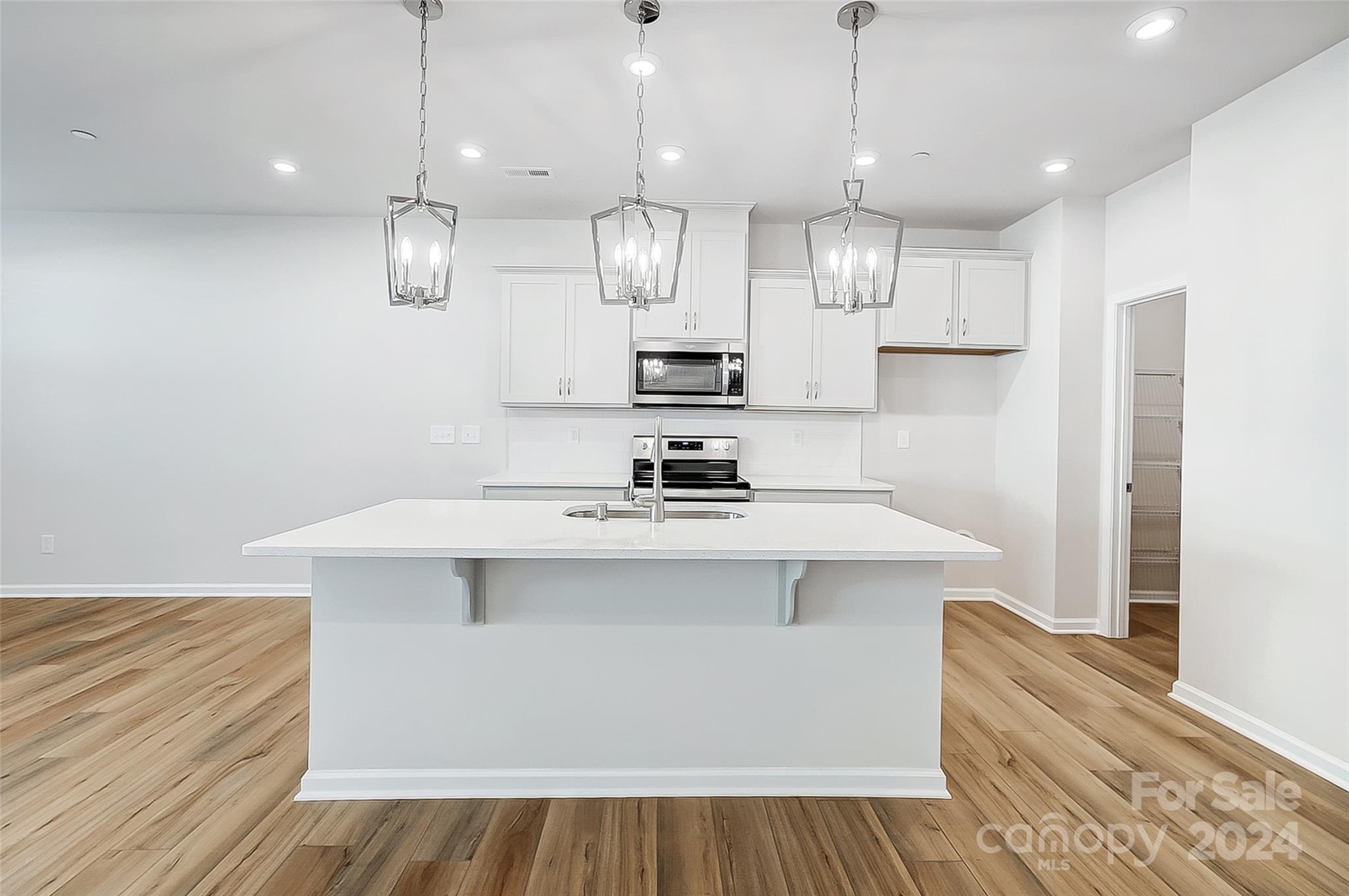 2345 Hedgecliff Road Unit: 15