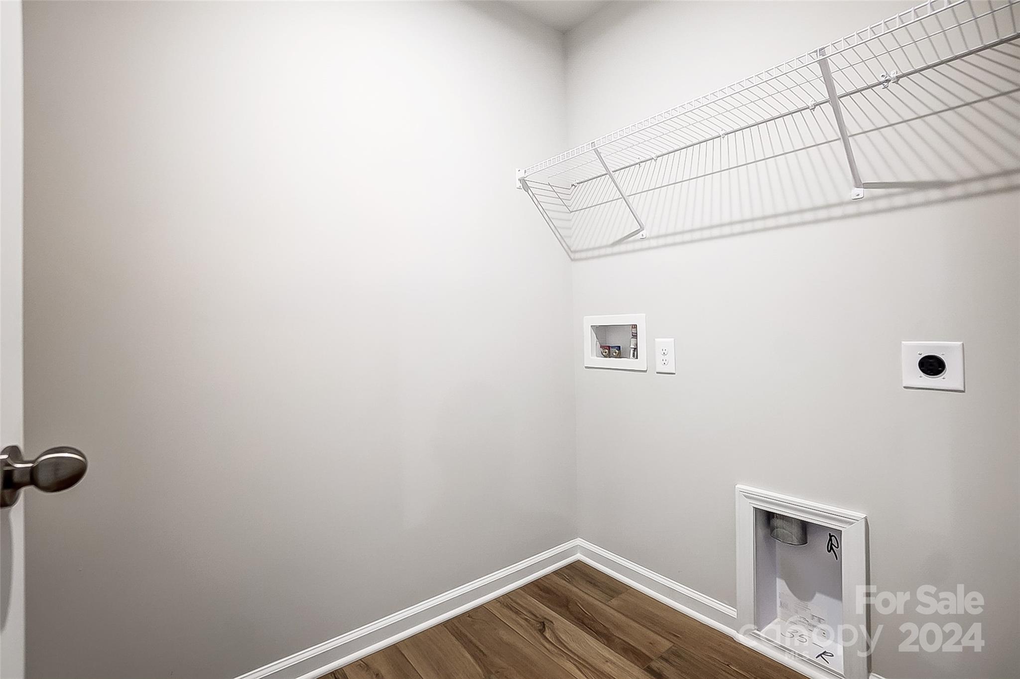 2345 Hedgecliff Road Unit: 15